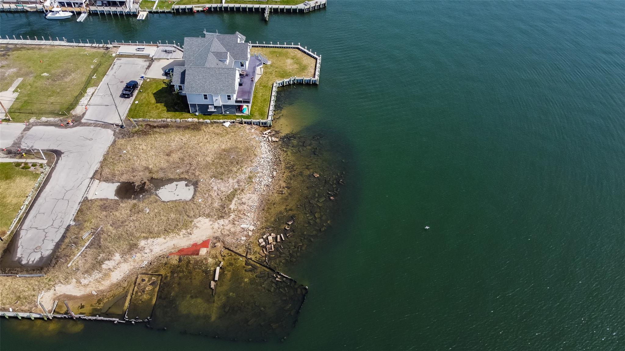 57-61 E Shore Drive, Babylon, NY 11702