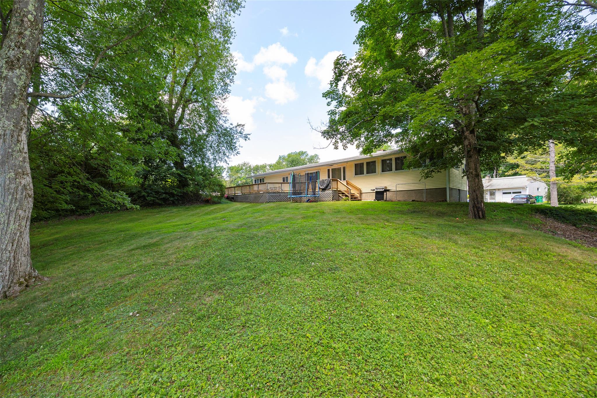 5 Norah Lane, Hyde Park, NY 12538