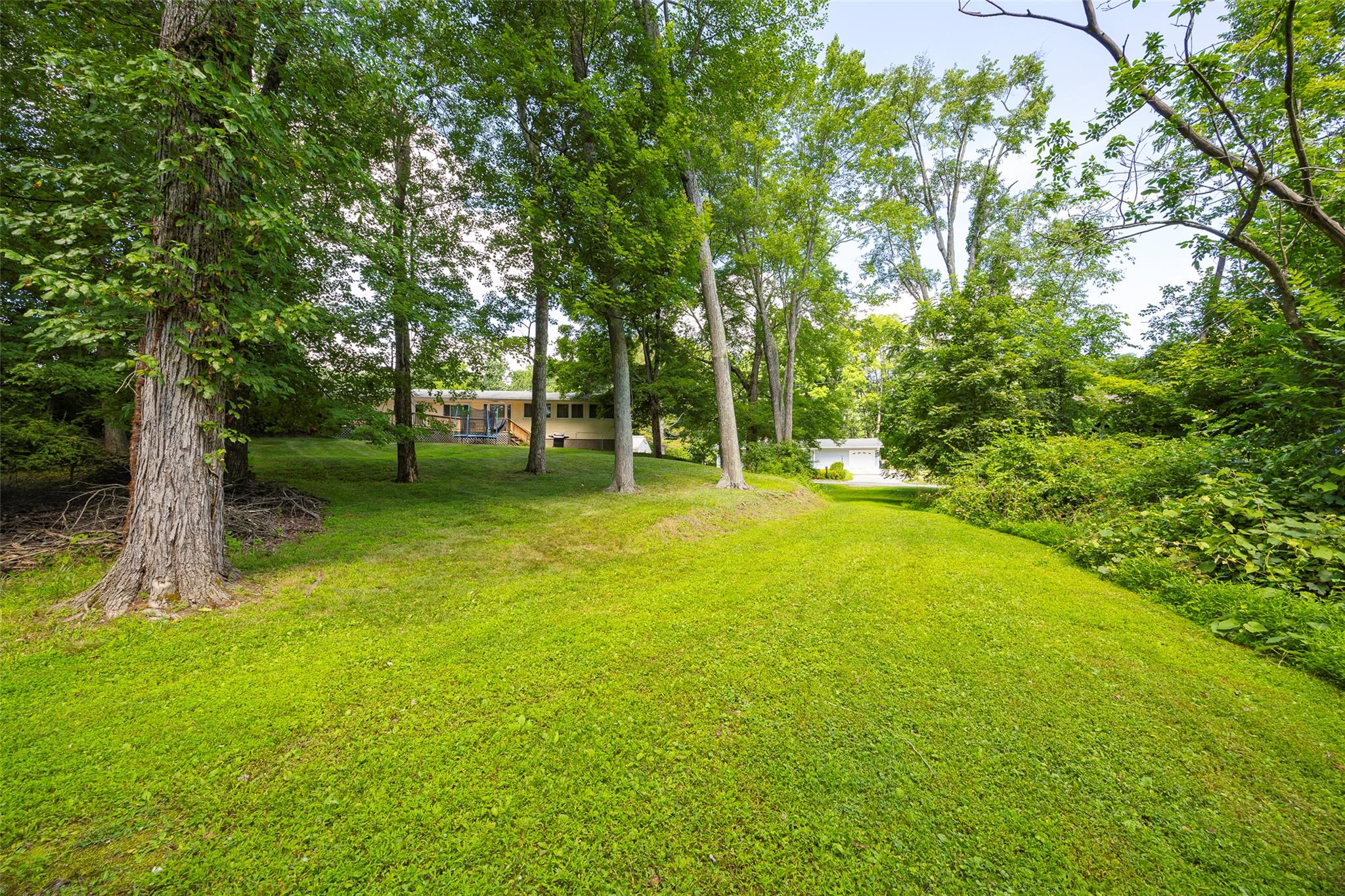 5 Norah Lane, Hyde Park, NY 12538