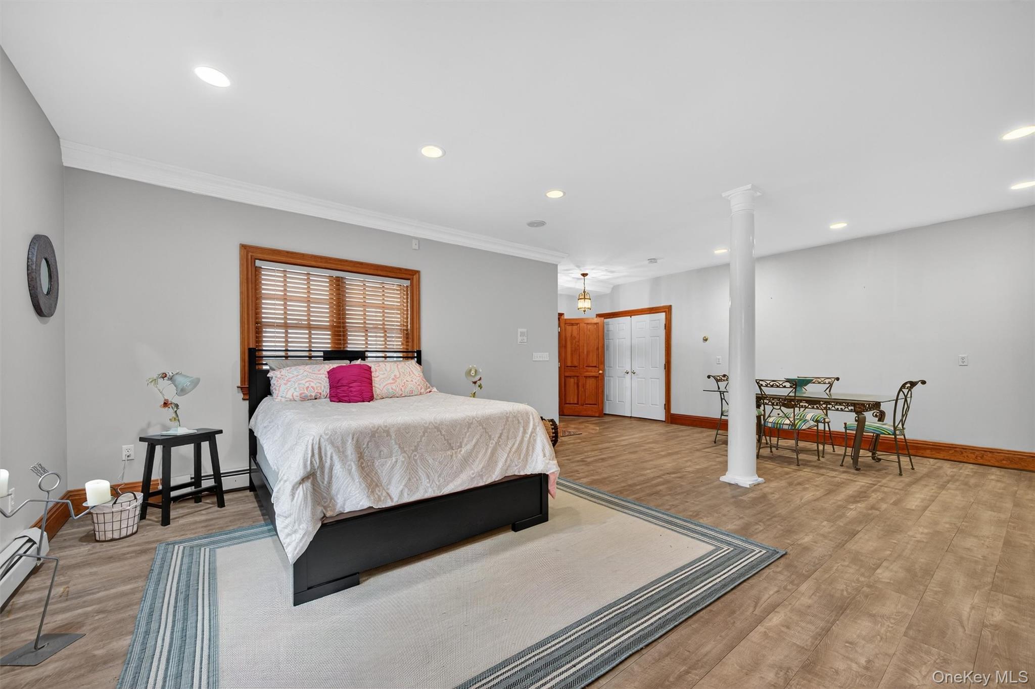 10 Greenwich Avenue, Central Valley, NY 10917