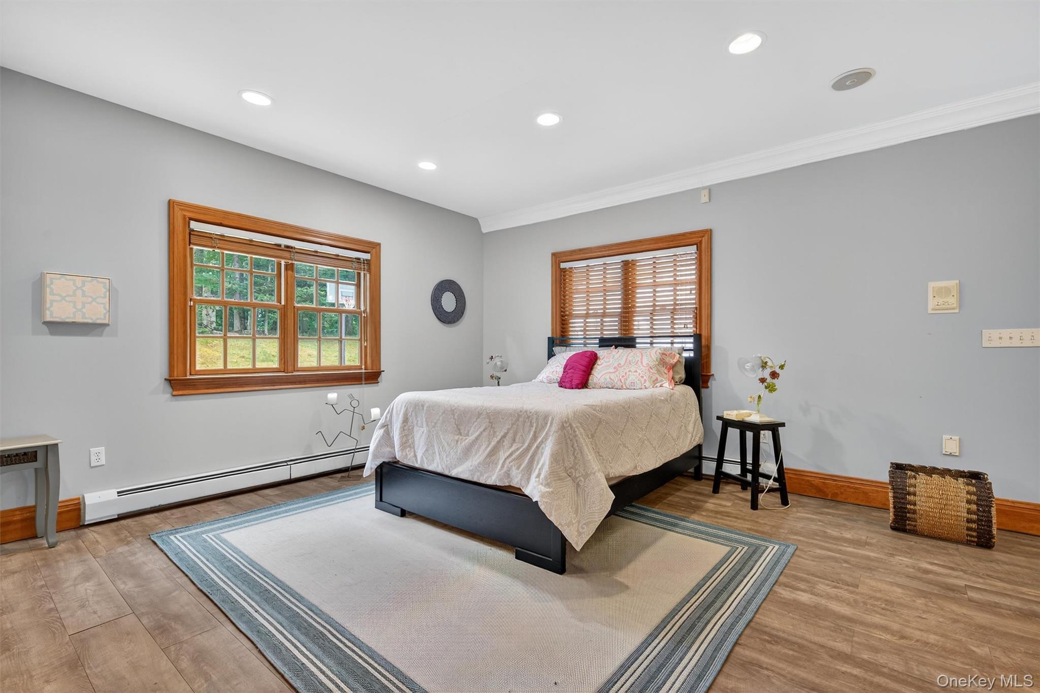 10 Greenwich Avenue, Central Valley, NY 10917