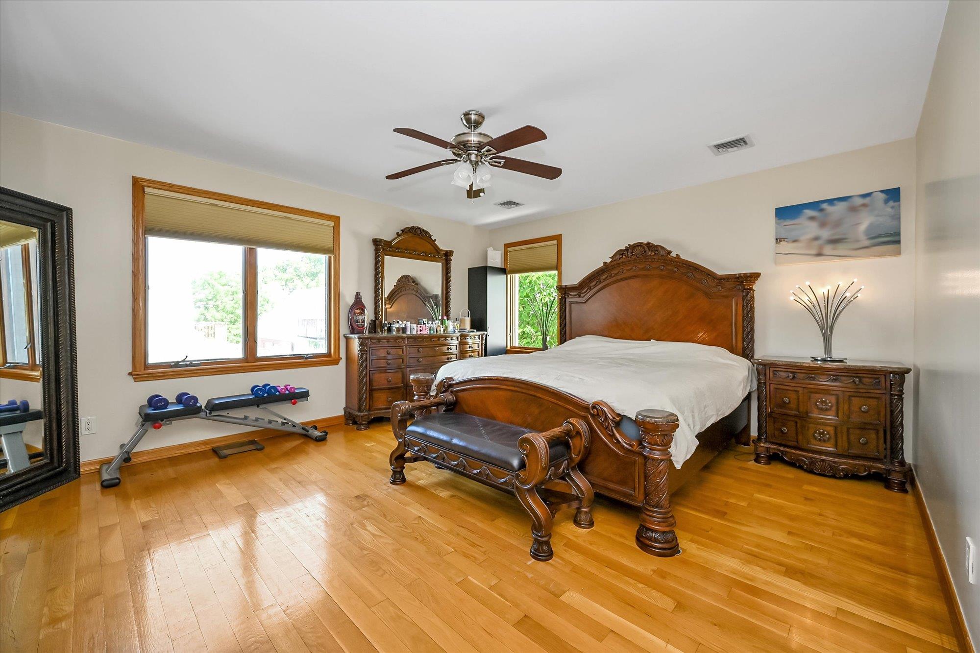 147-11 Jewel Avenue, Kew Garden Hills, NY 11367