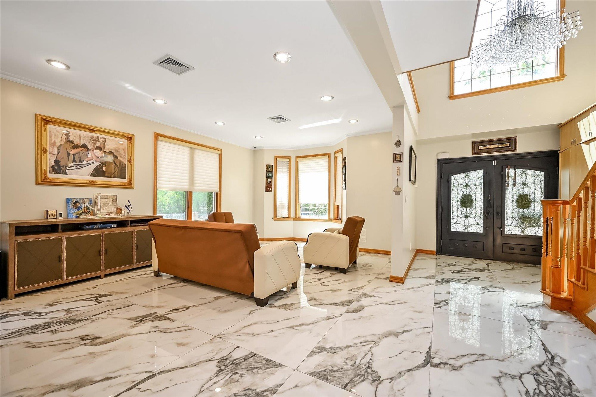 147-11 Jewel Avenue, Kew Garden Hills, NY 11367