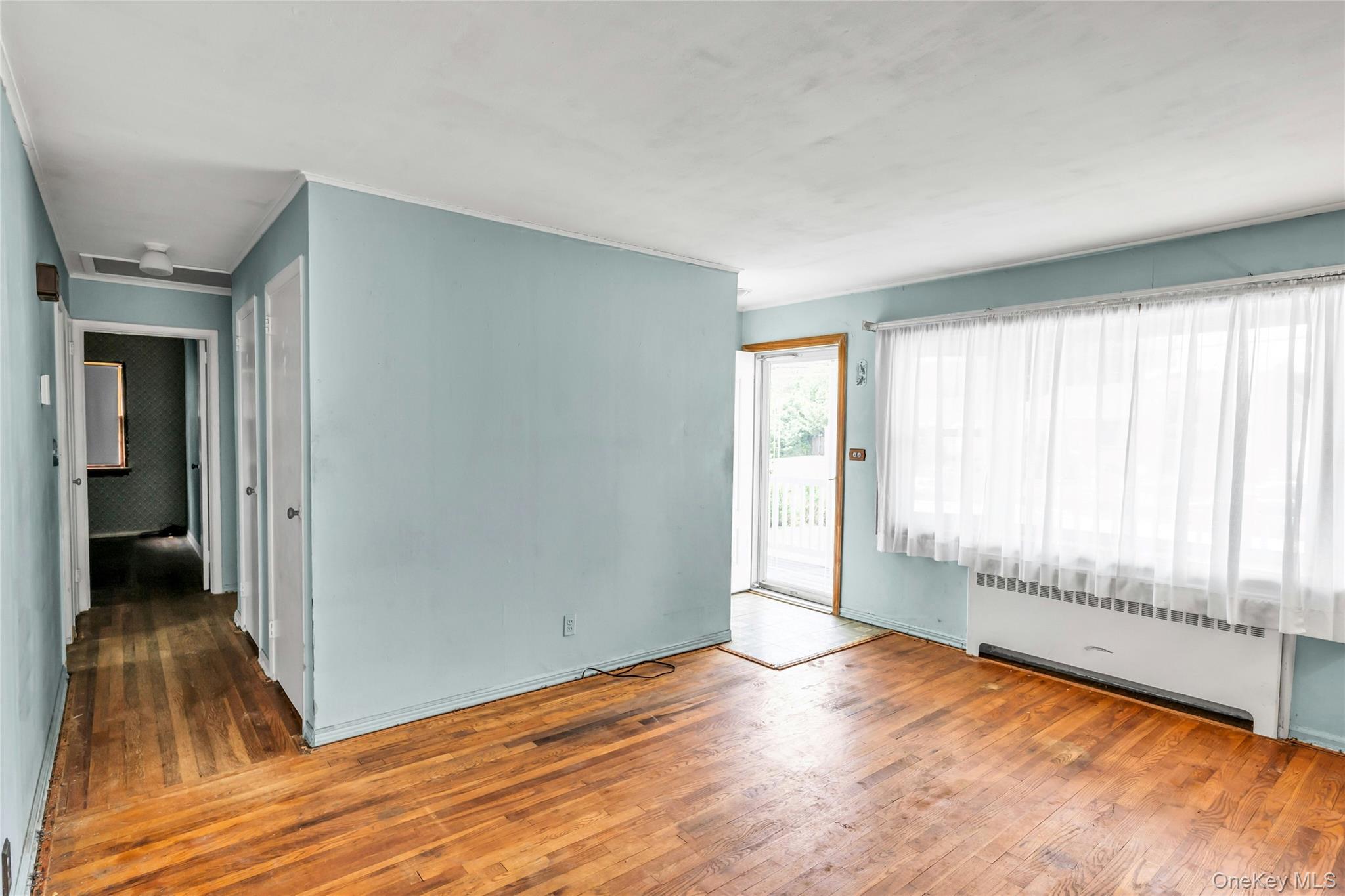 22 Robert Drive, Huntington, NY 11743