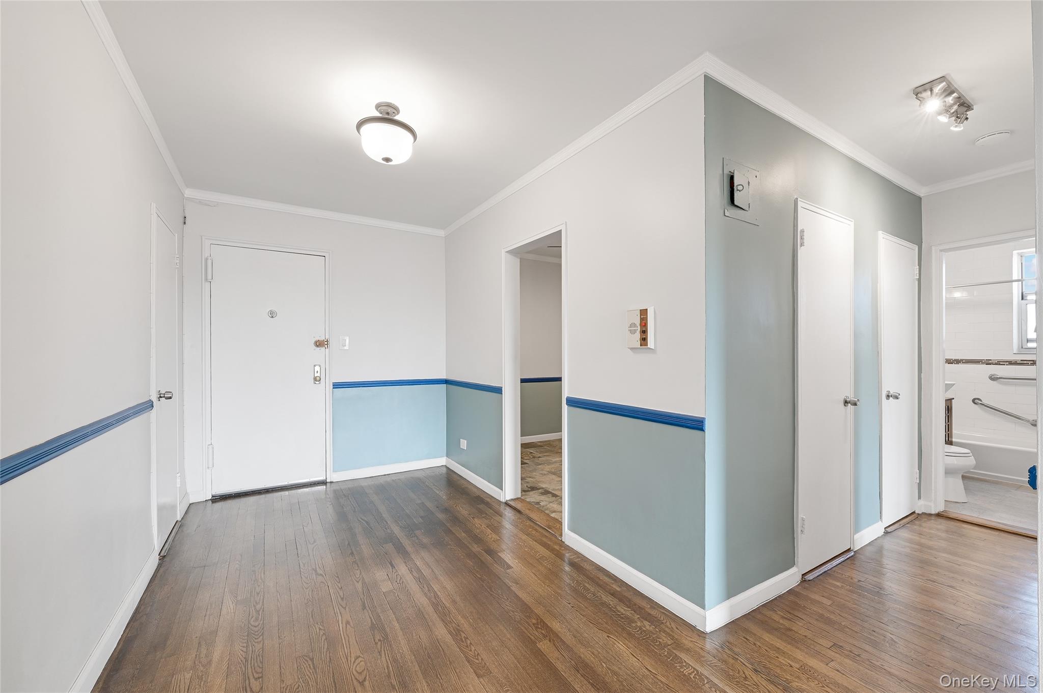 90-02 63rd Drive # 5J, Rego Park, NY 11374