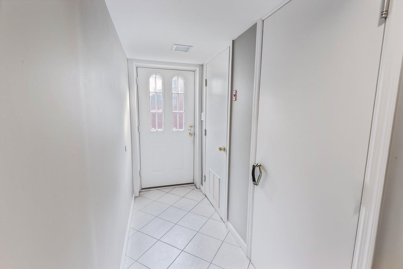 60 Wheatfield Lane, Commack, NY 11725