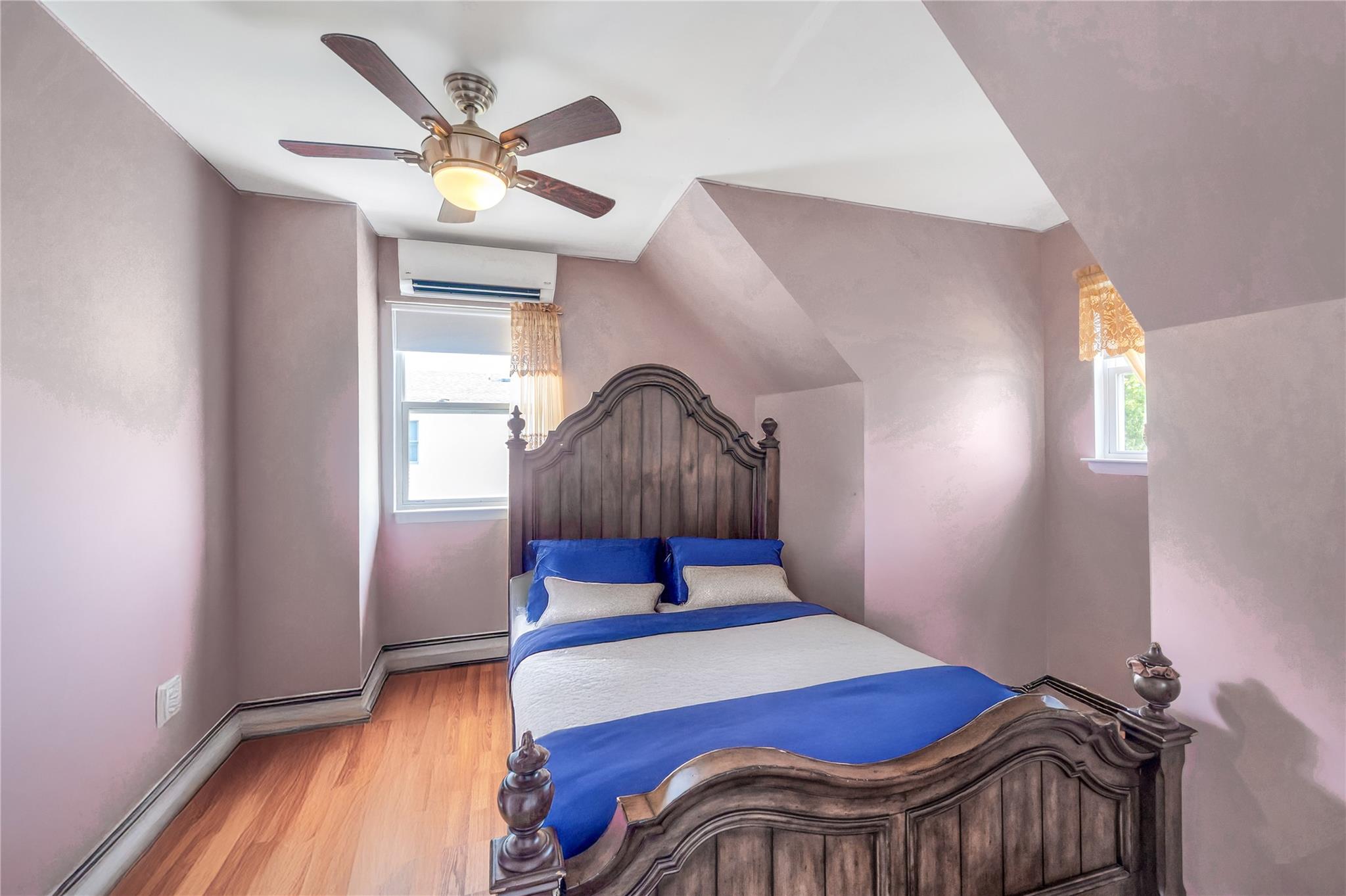 34 Harlem Avenue, Medford, NY 11763