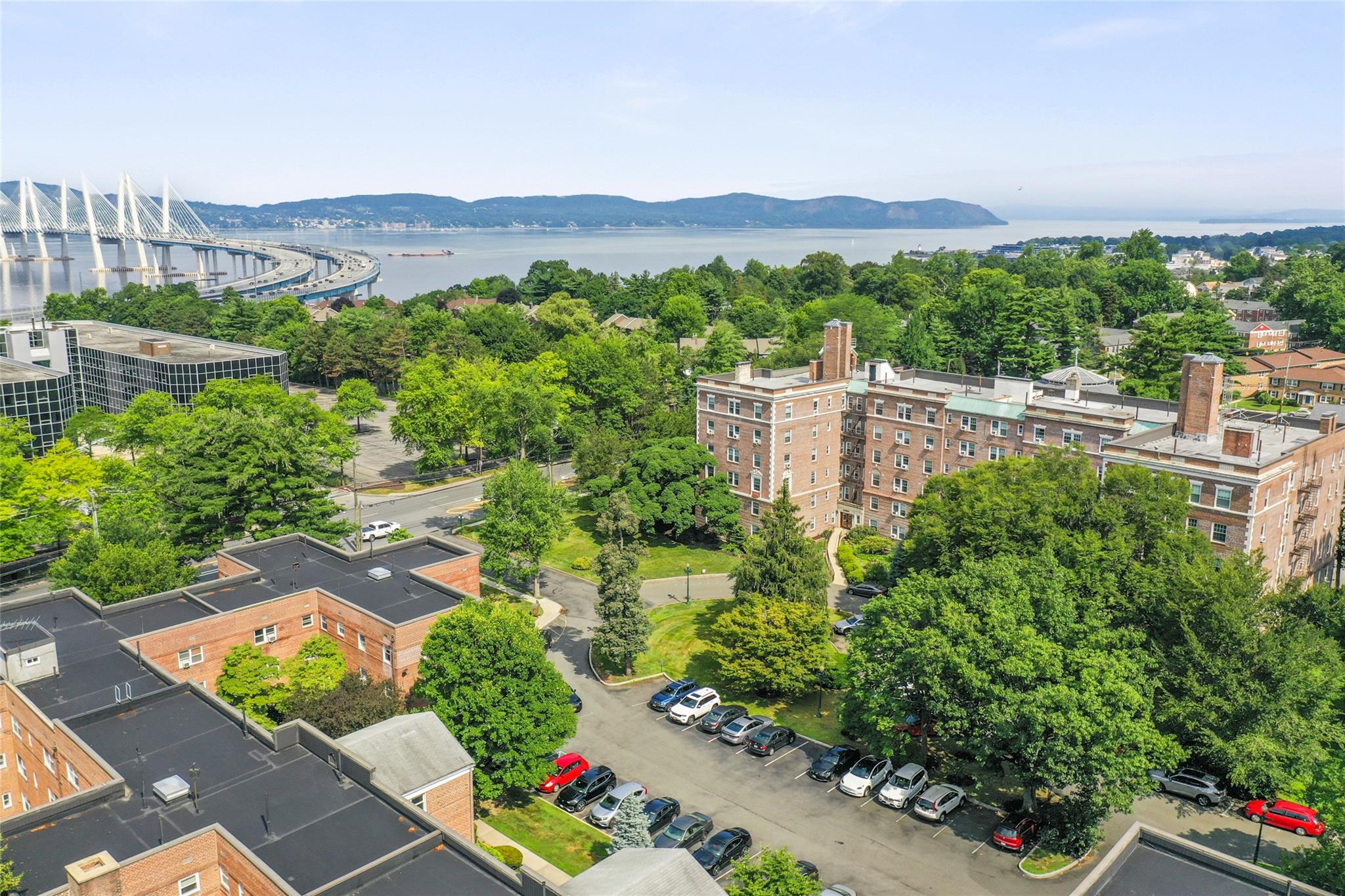 300 S Broadway # 1C, Tarrytown, NY 10591