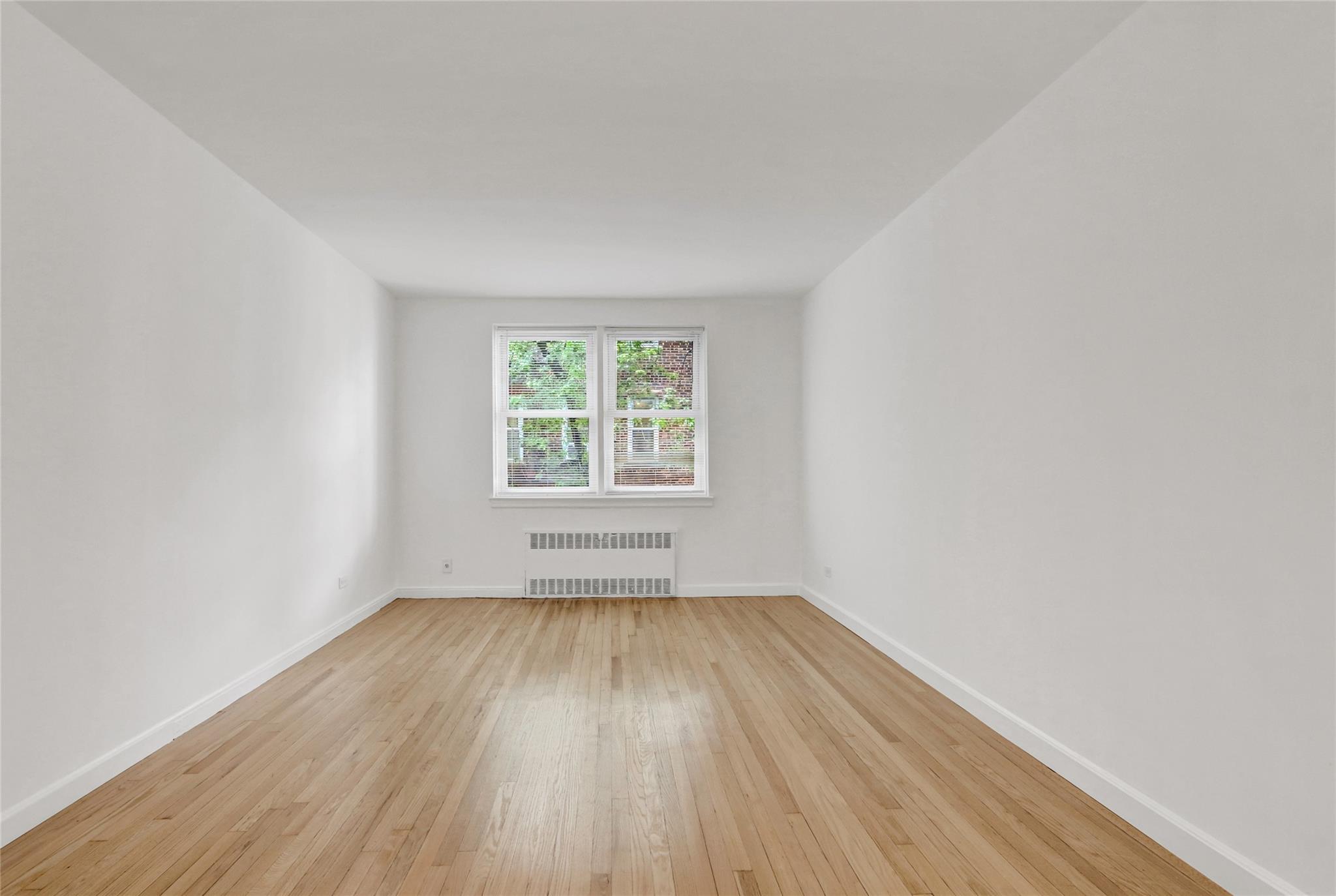 123-25 82nd Avenue # 5R, Kew Gardens, NY 11415