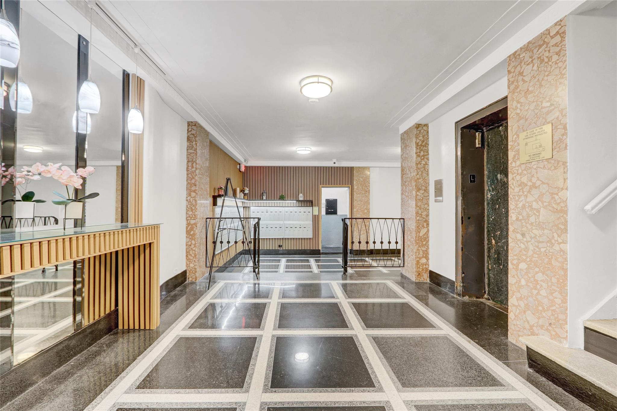 123-25 82nd Avenue # 5R, Kew Gardens, NY 11415