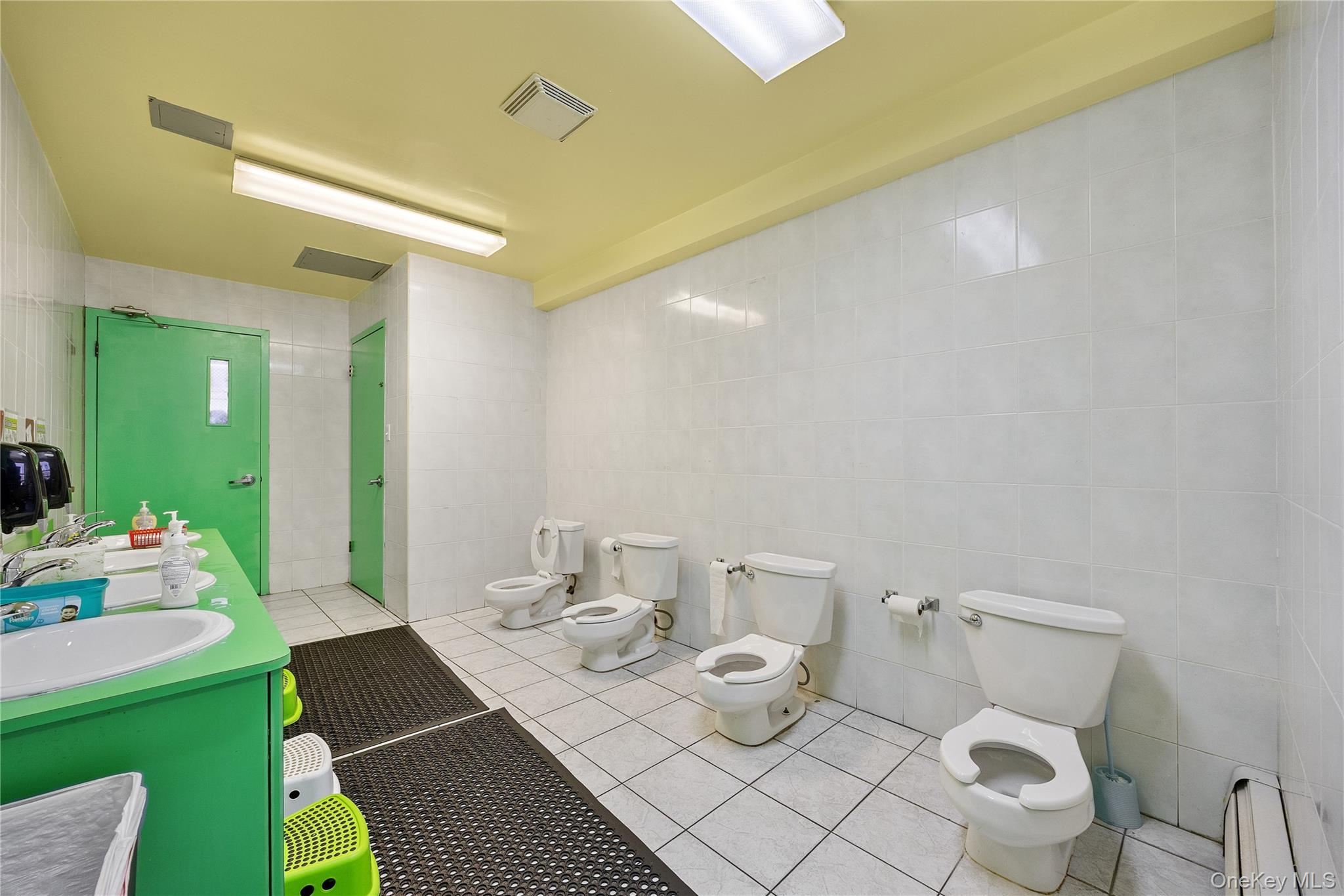 880 60th Street # 1A, Brooklyn, NY 11220