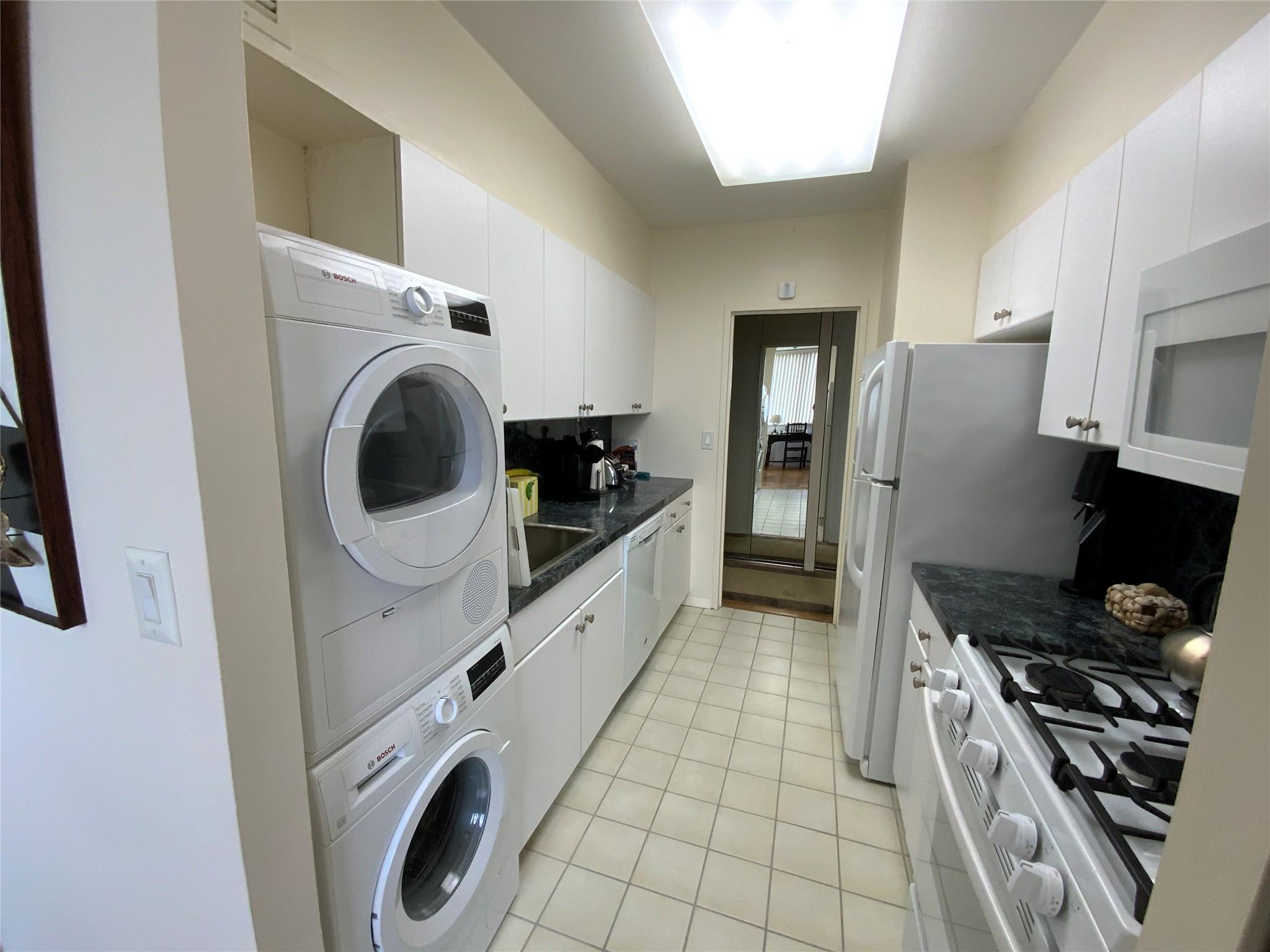 27010 Grand Central Parkway # 19A, Floral Park, NY 11005