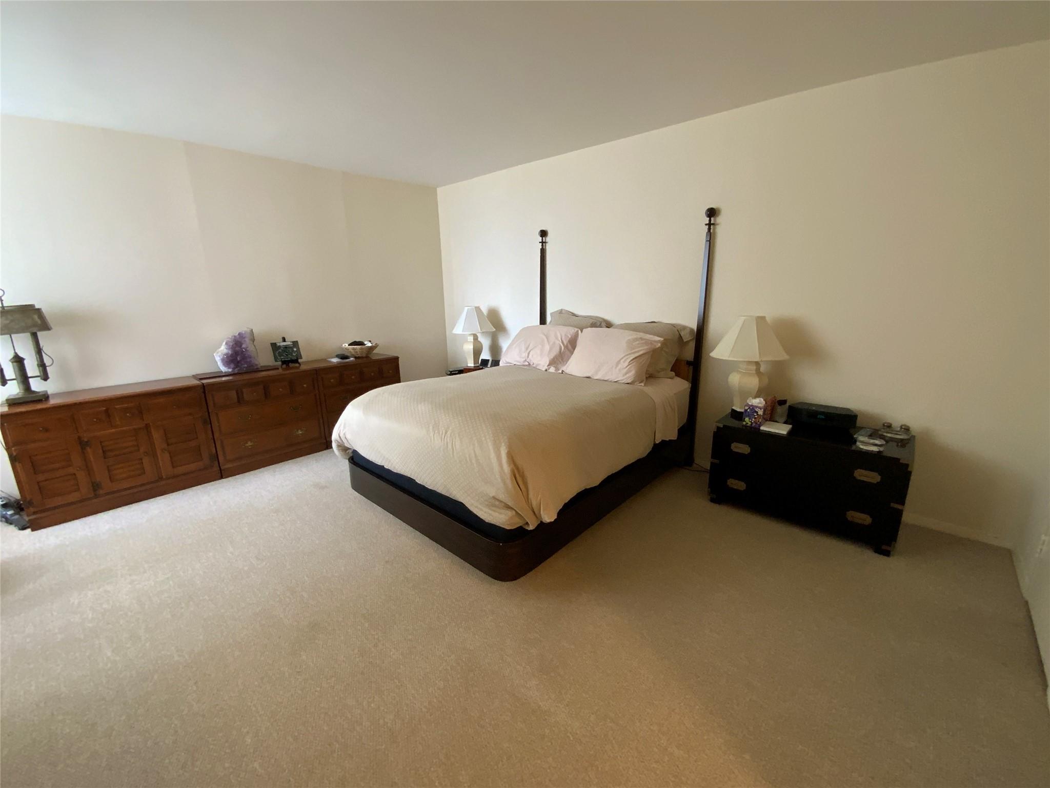 27010 Grand Central Parkway # 19A, Floral Park, NY 11005