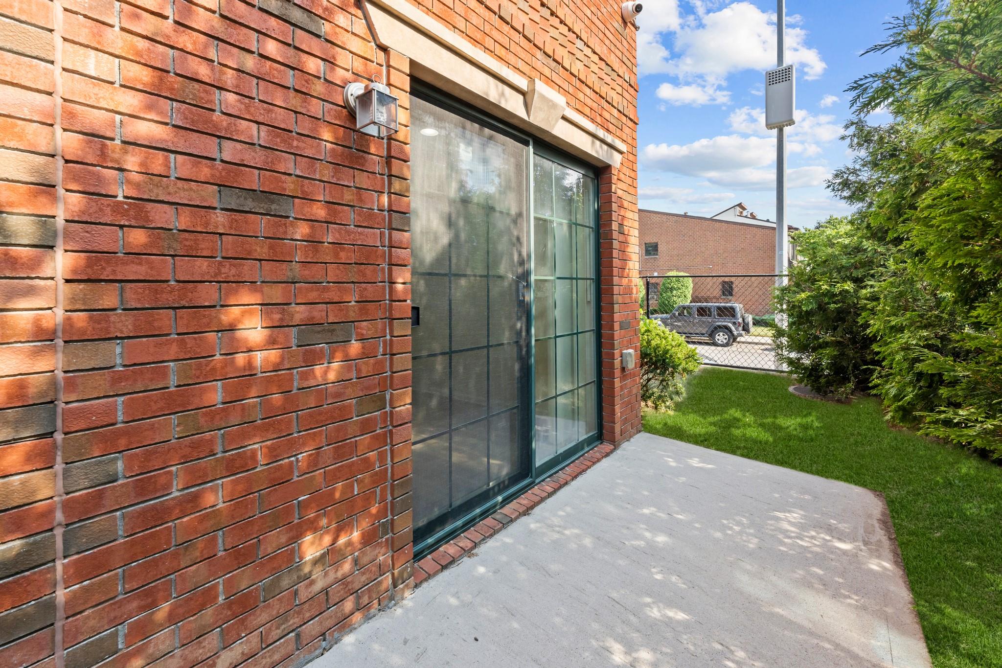 Apt A 2-22 Constitution Place # 167, College Point, NY 11356