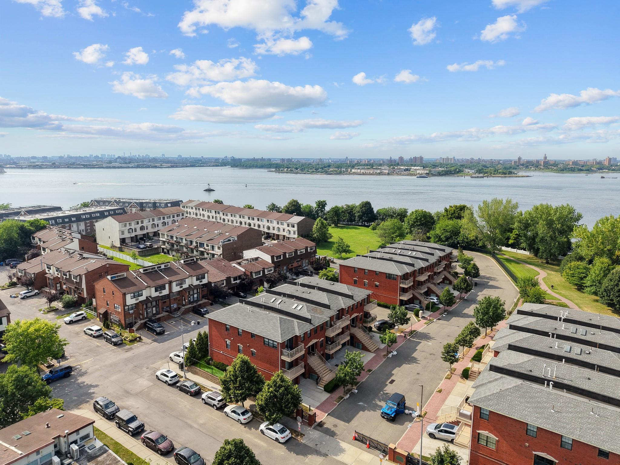 Apt A 2-22 Constitution Place # 167, College Point, NY 11356