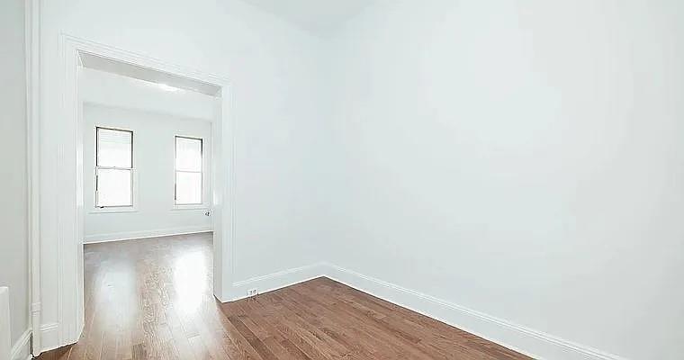 414 Onderdonk Avenue, Ridgewood, NY 11385