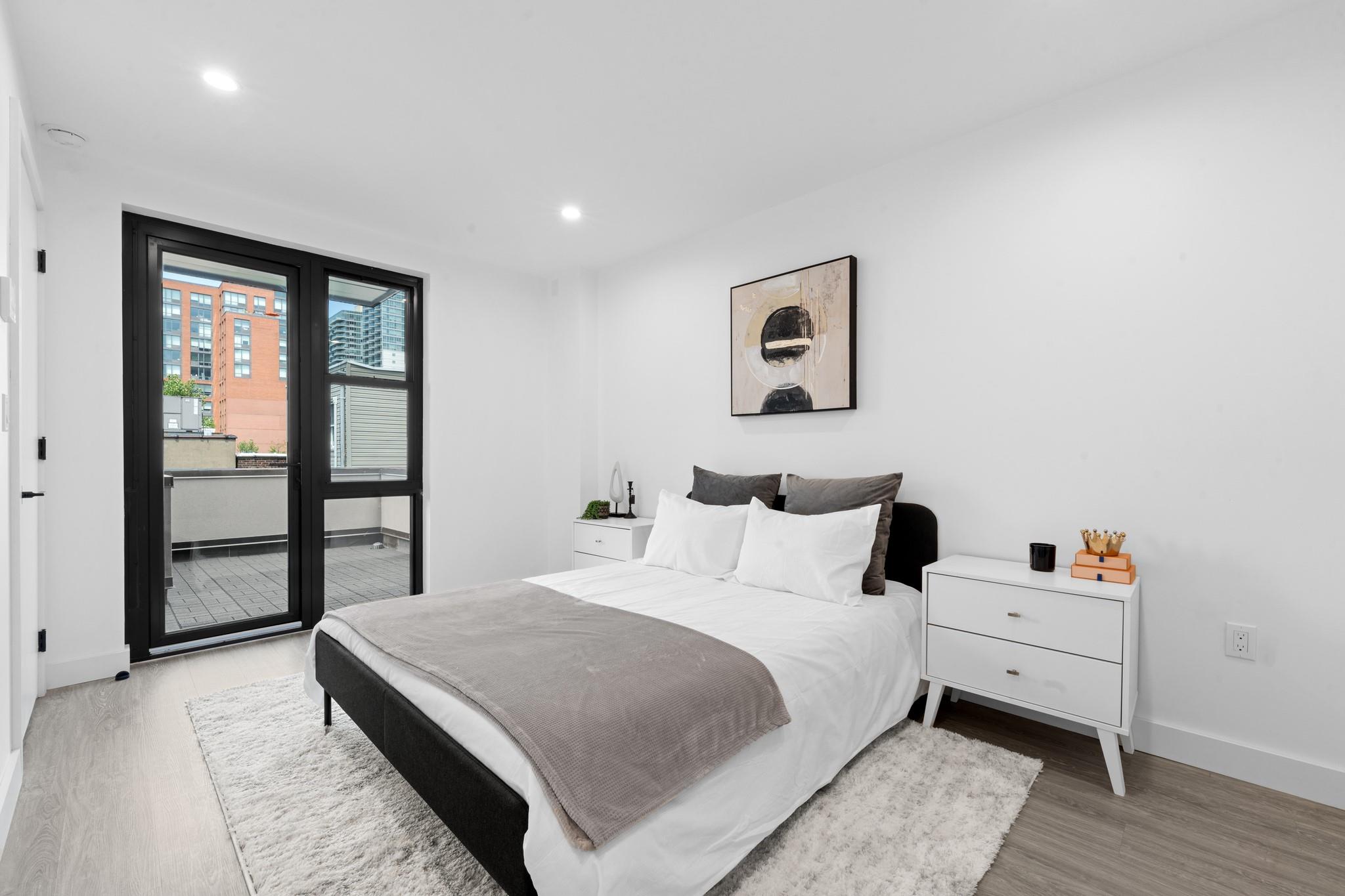 46-40 Vernon Boulevard # 2B, Long Island City, NY 11101