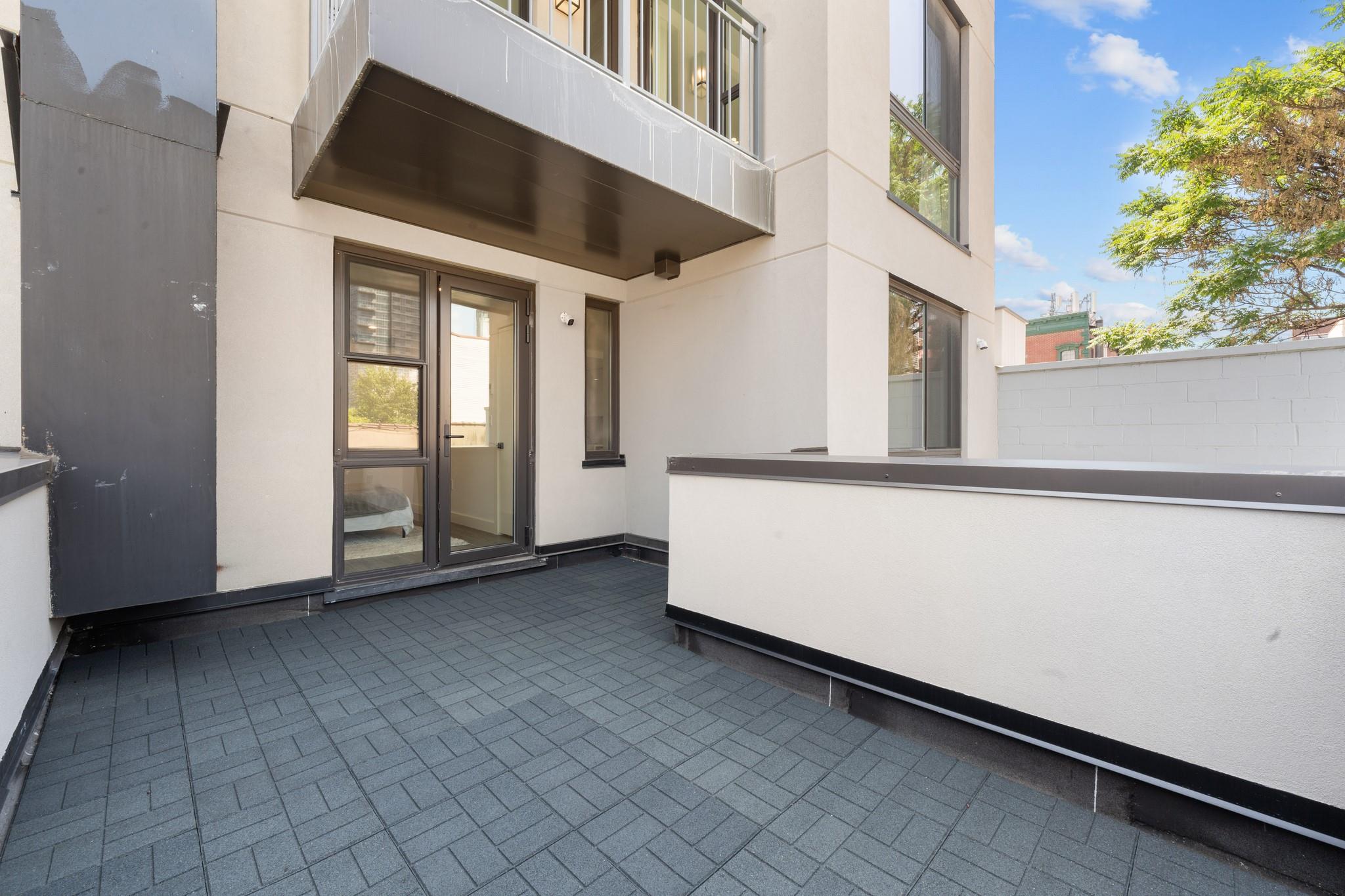 46-40 Vernon Boulevard # 2B, Long Island City, NY 11101