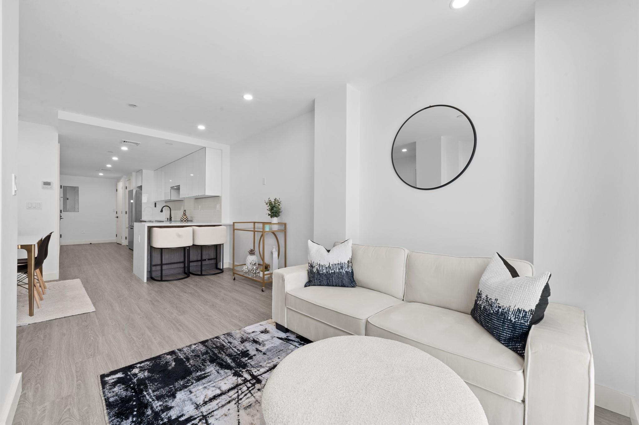 46-40 Vernon Boulevard # 2B, Long Island City, NY 11101