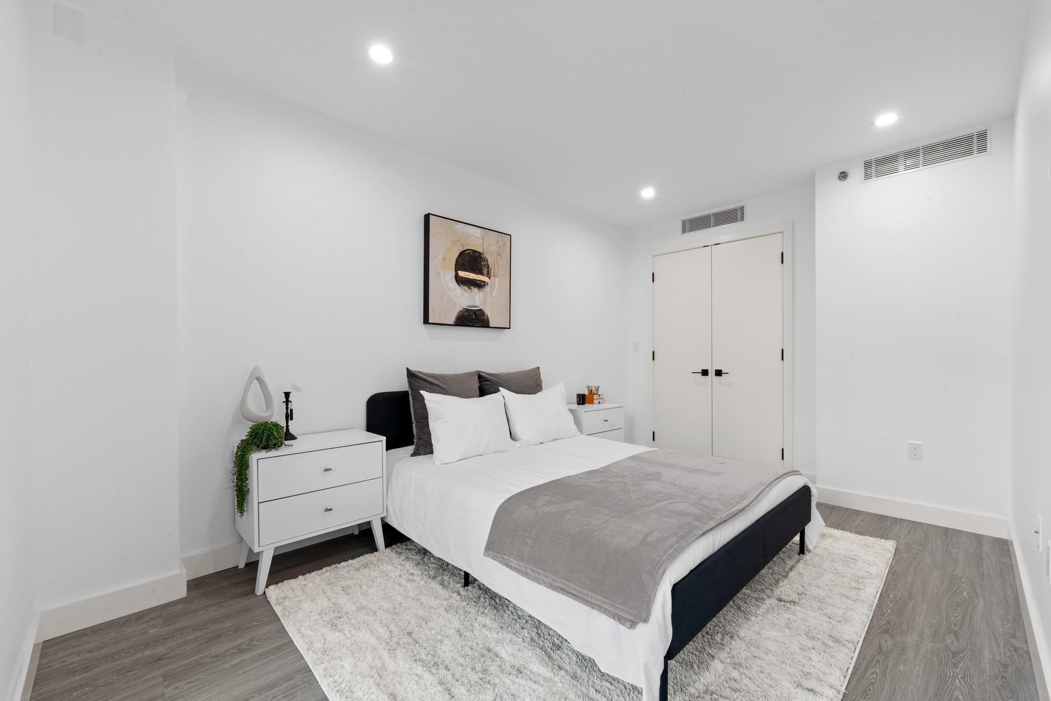 46-40 Vernon Boulevard # 2B, Long Island City, NY 11101