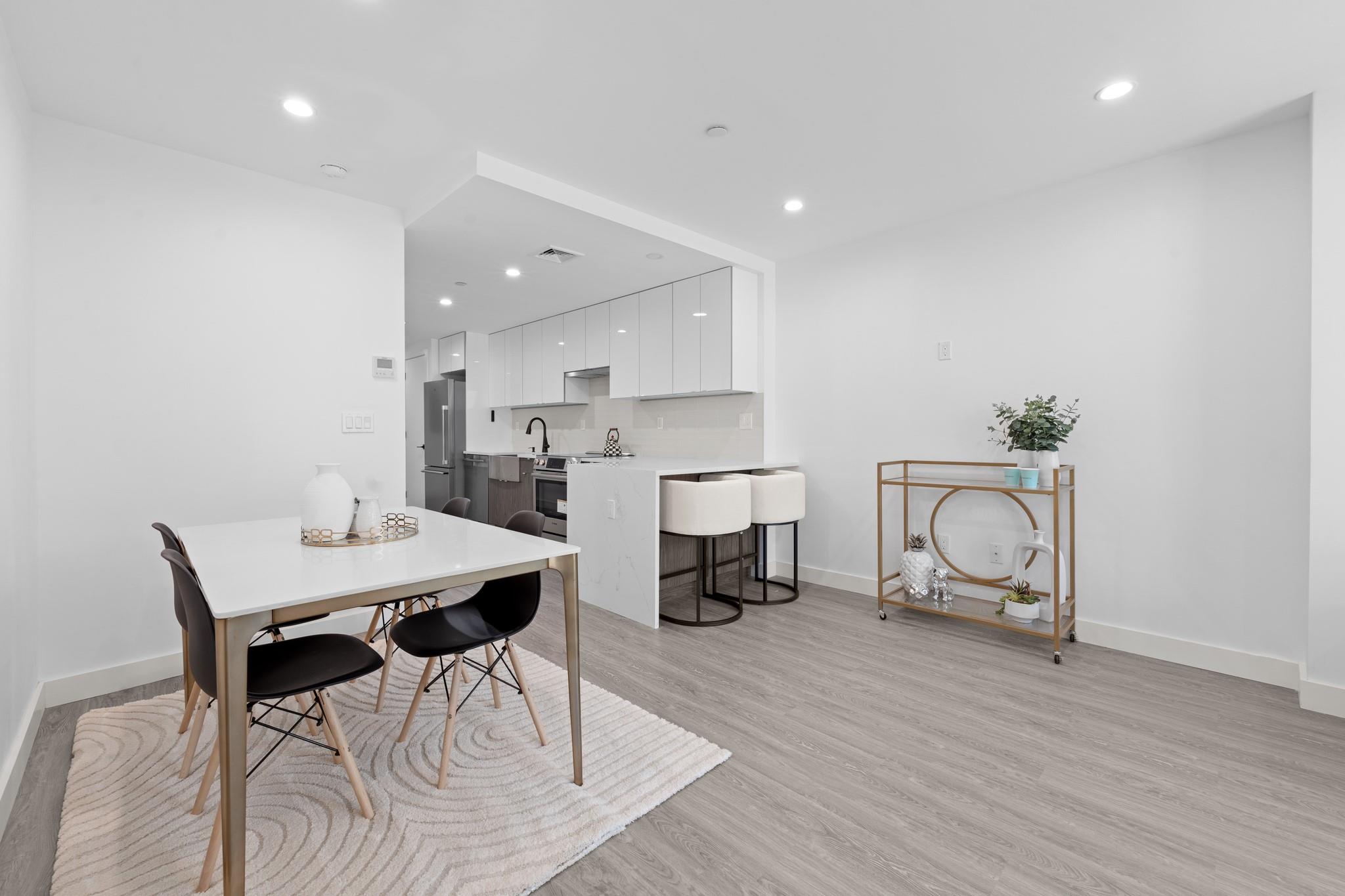 46-40 Vernon Boulevard # 2B, Long Island City, NY 11101