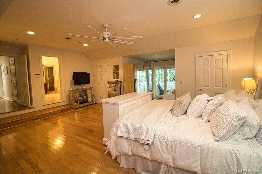 9 Roselawn Road, Highland Mills, NY 10930