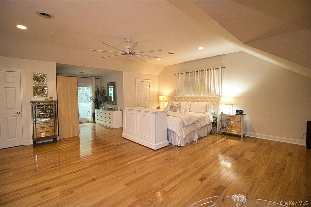 9 Roselawn Road, Highland Mills, NY 10930