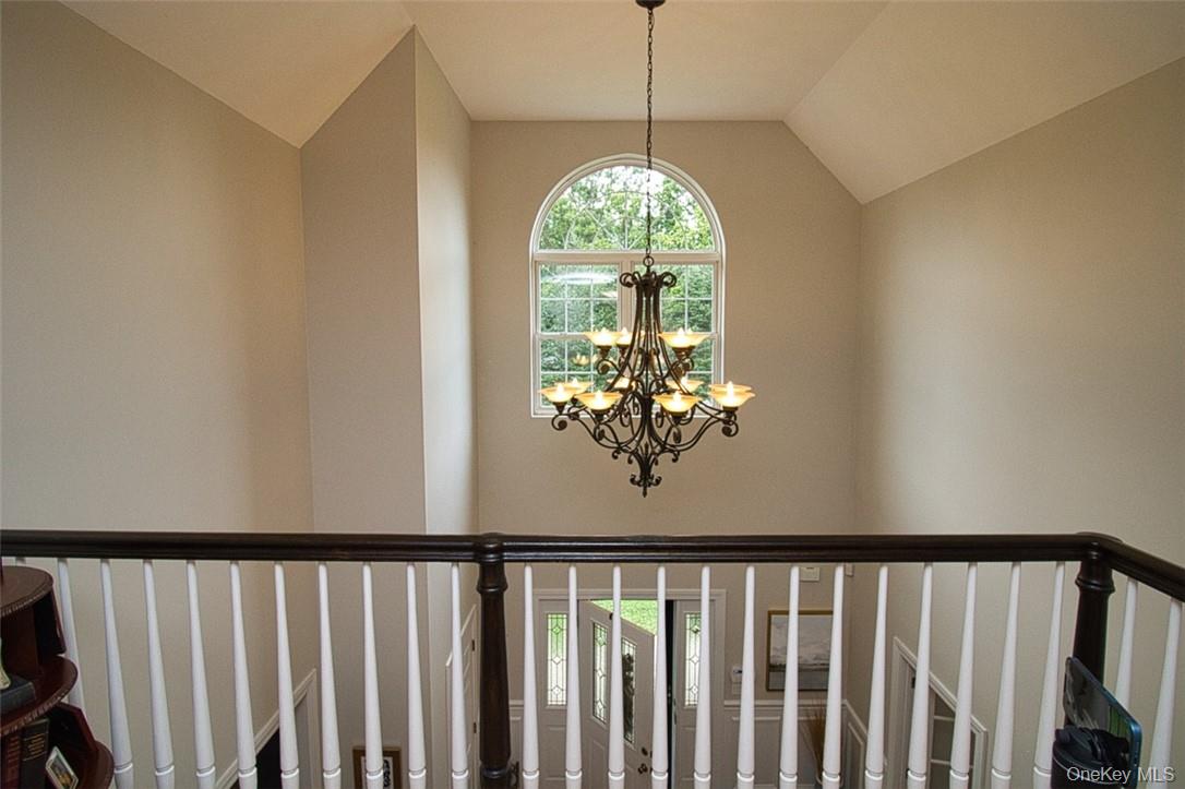 9 Roselawn Road, Highland Mills, NY 10930