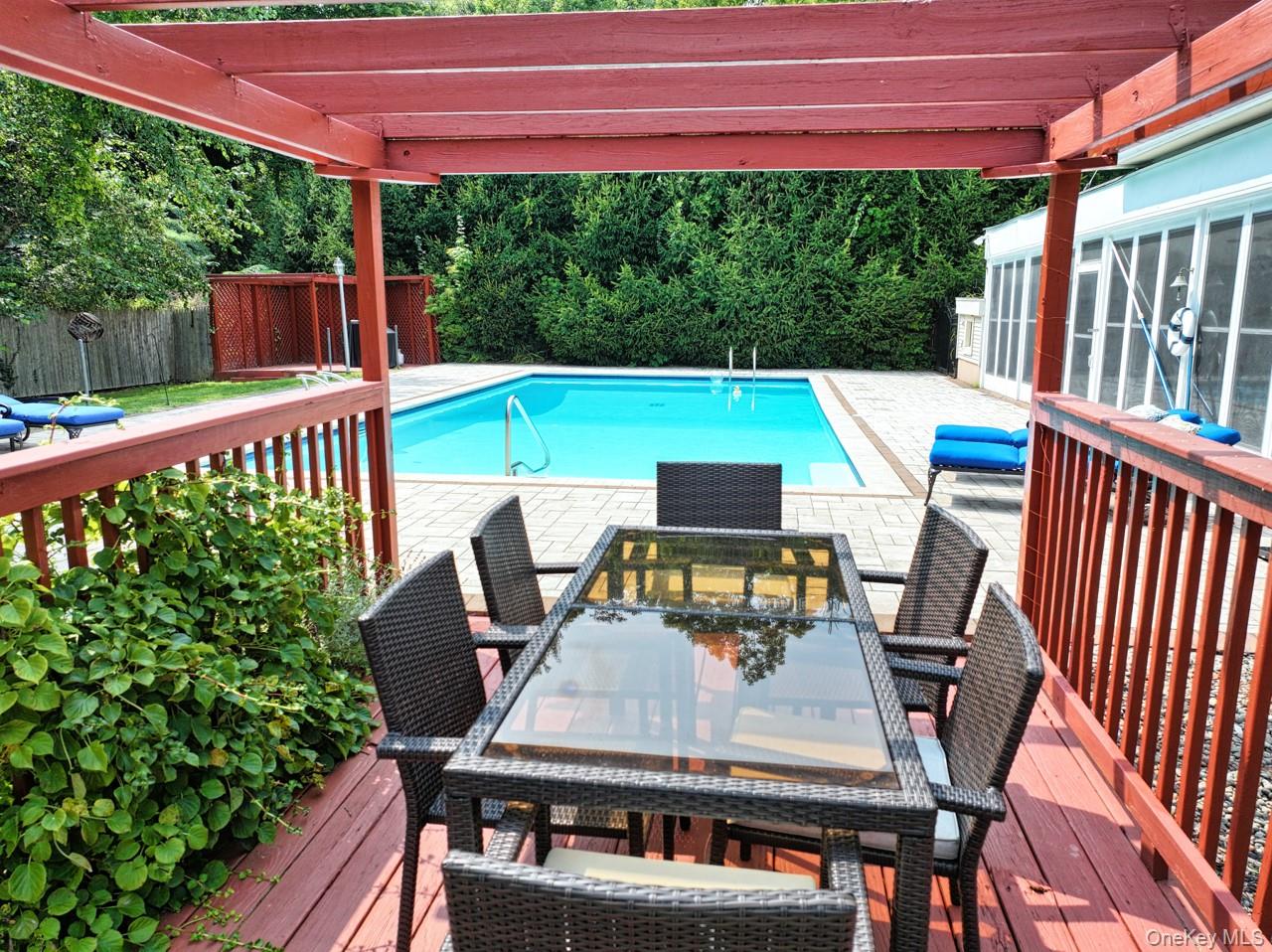 9 Roselawn Road, Highland Mills, NY 10930