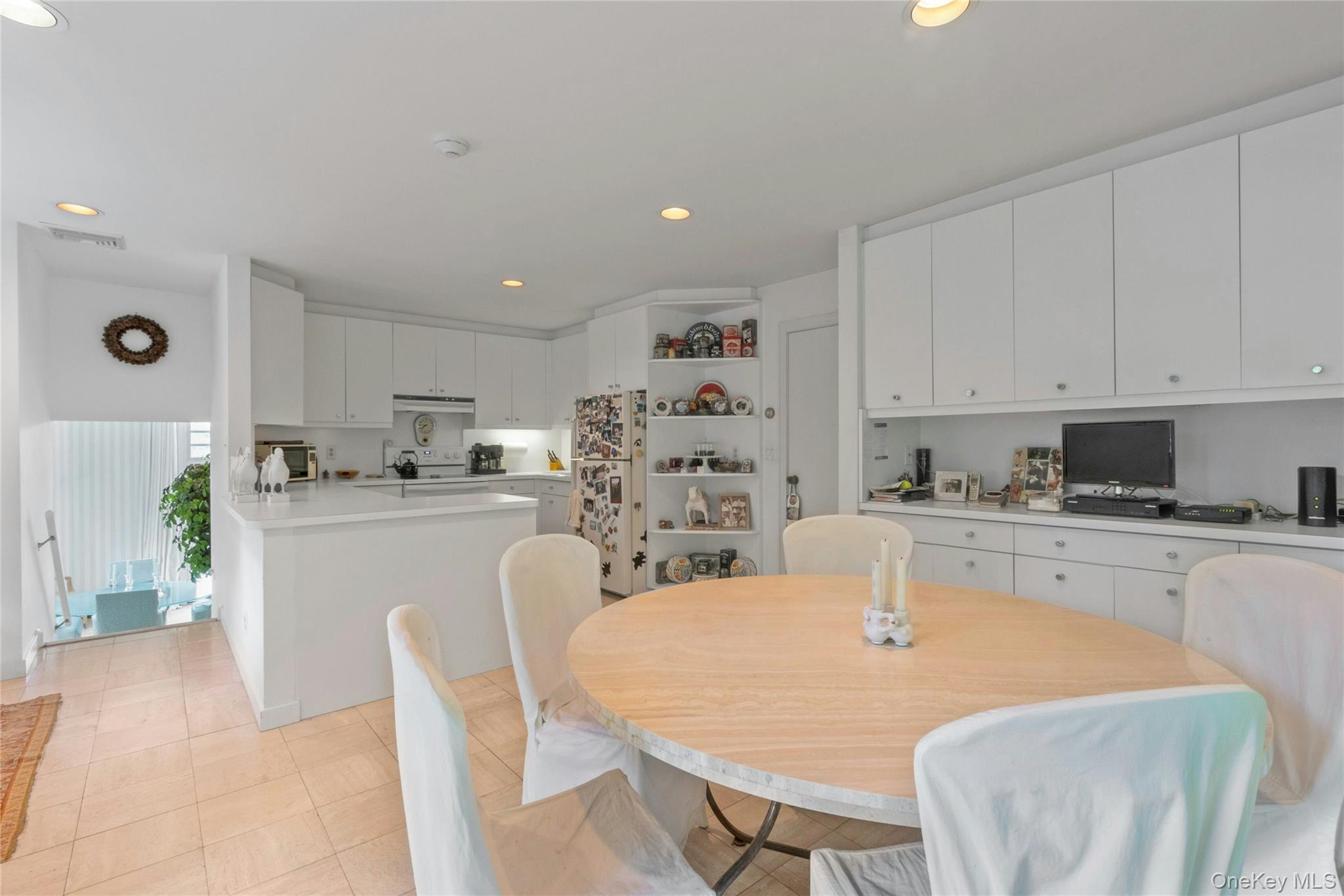 94 Cliff Road, Tuxedo Park, NY 10987