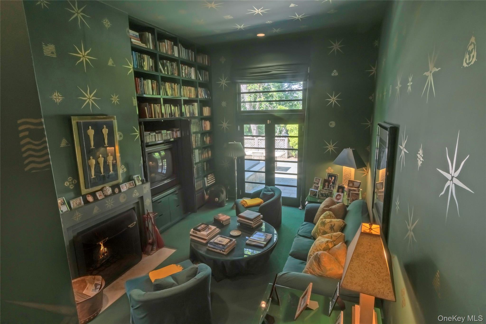 94 Cliff Road, Tuxedo Park, NY 10987