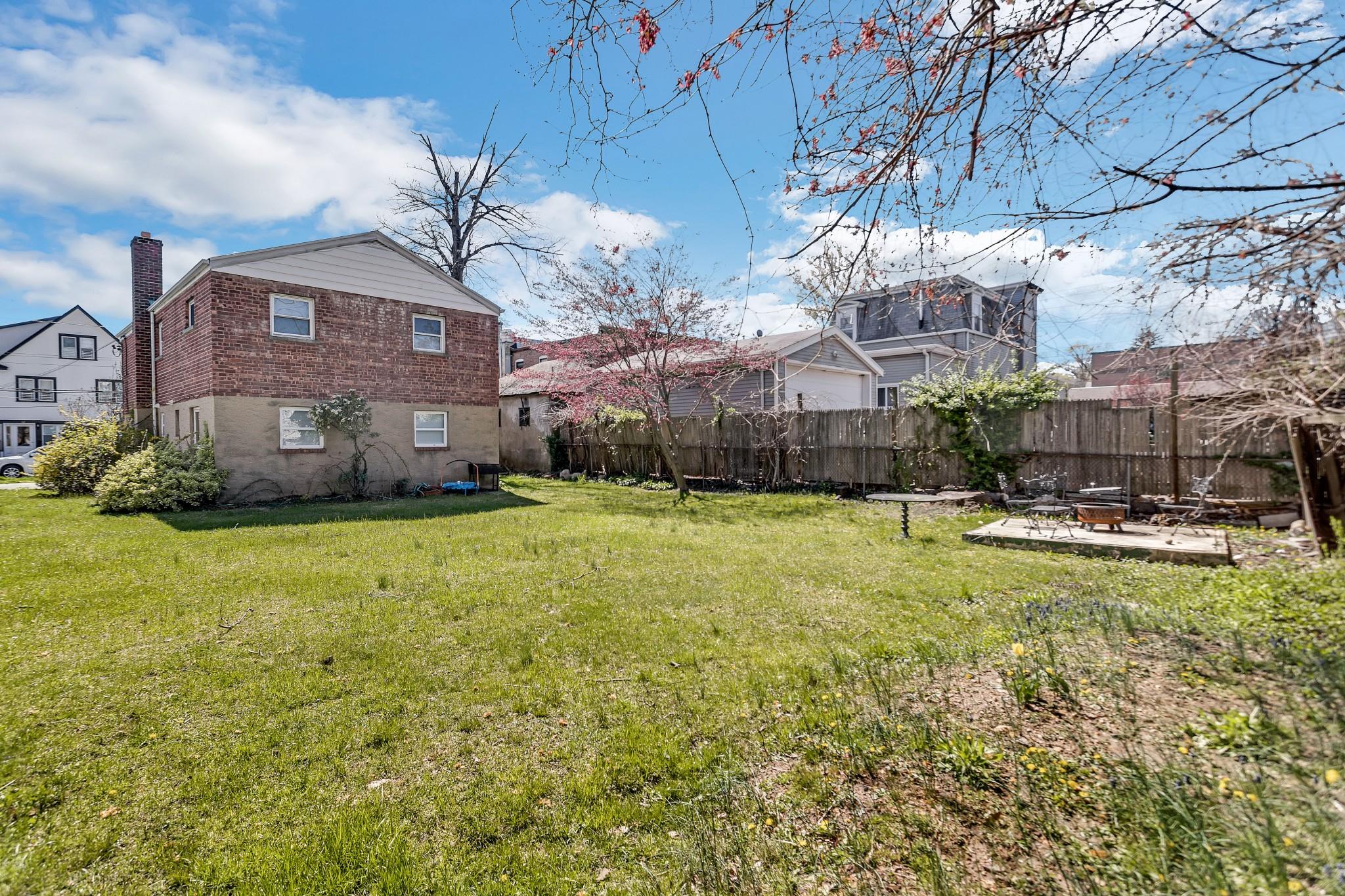 57 7th Street, Pelham, NY 10803