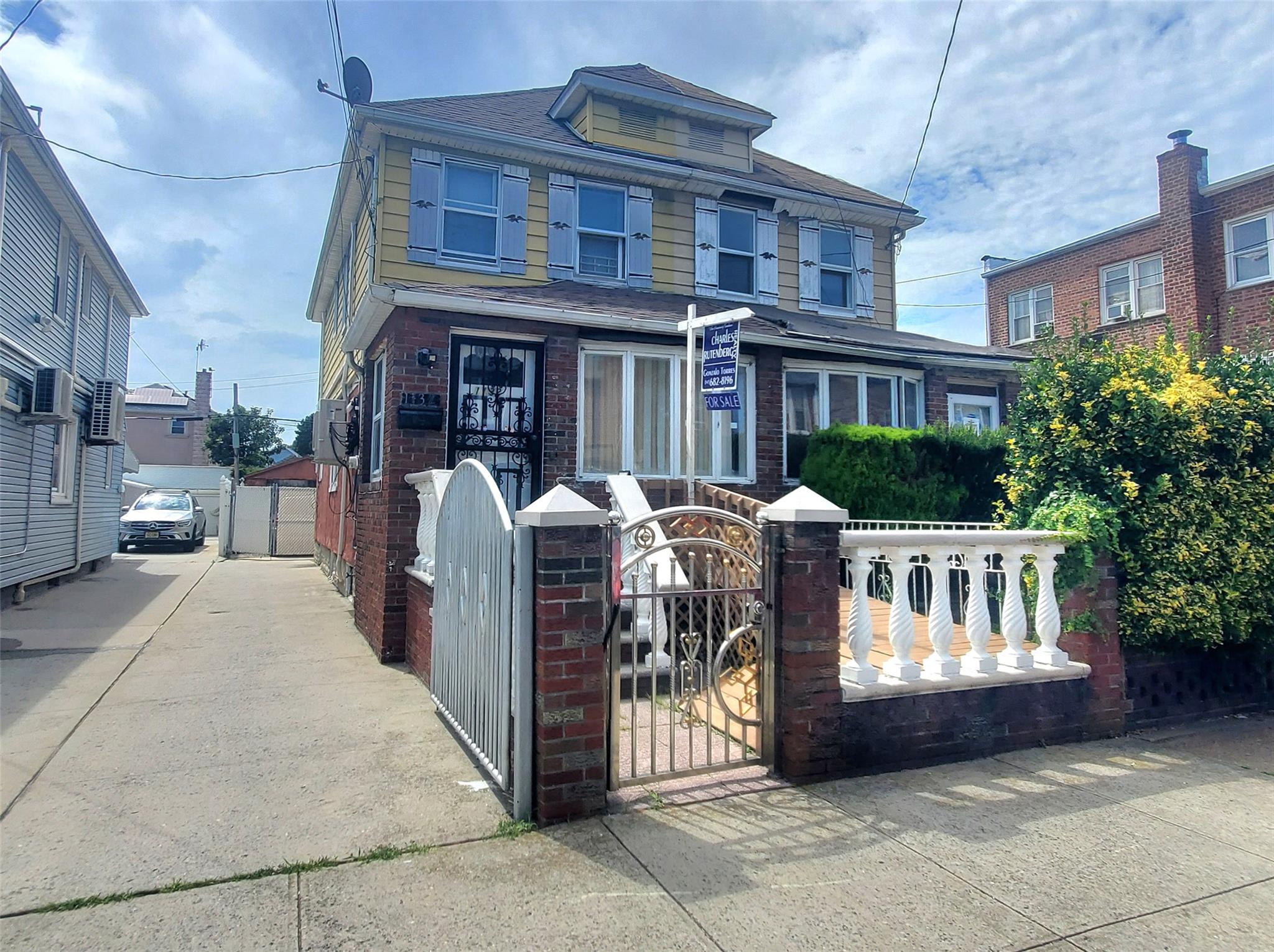 1132 East 42 Street, Brooklyn, NY 11210