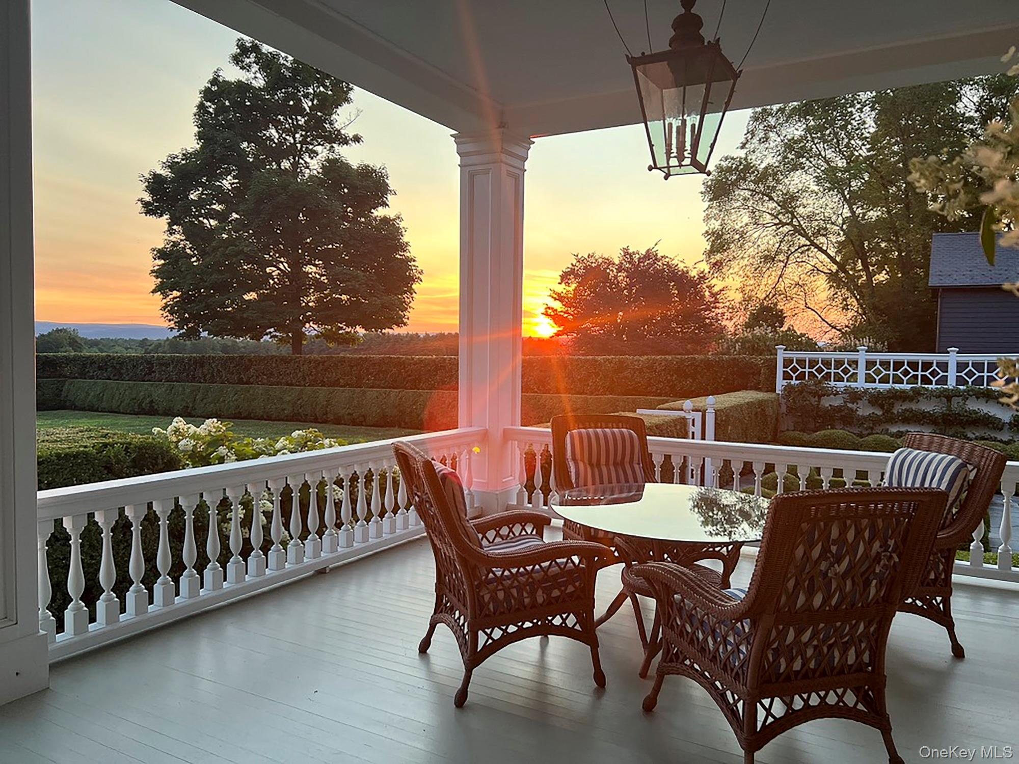 199 Eichybush Road, Kinderhook, NY 12106