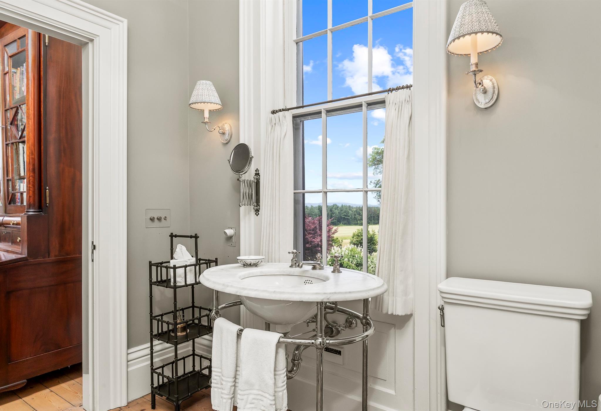 199 Eichybush Road, Kinderhook, NY 12106