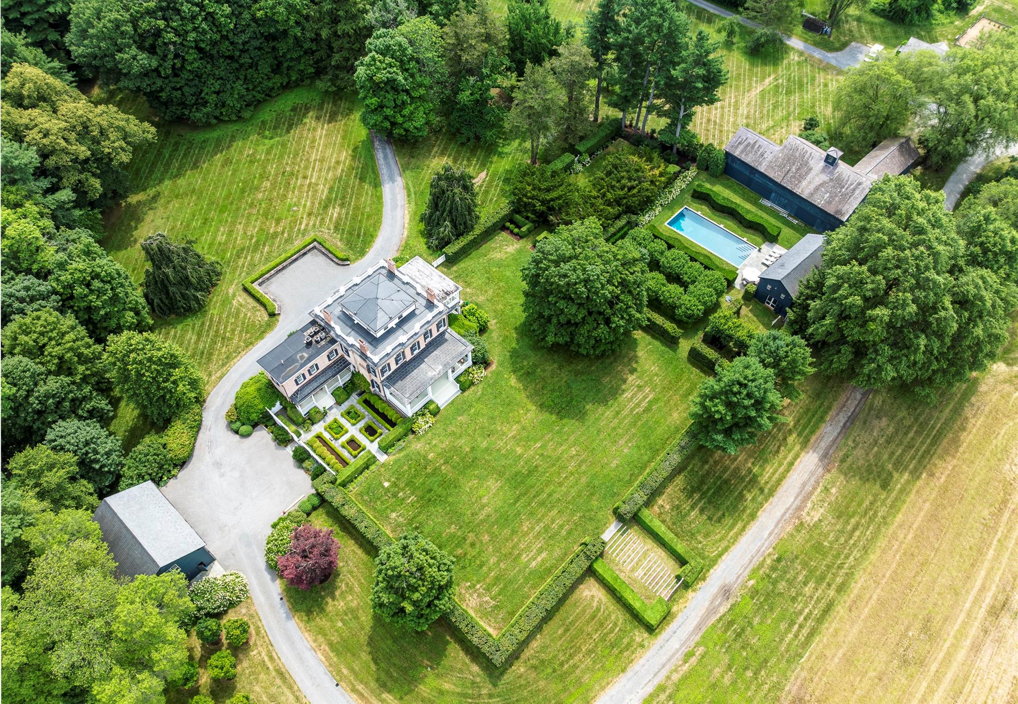 199 Eichybush Road, Kinderhook, NY 12106