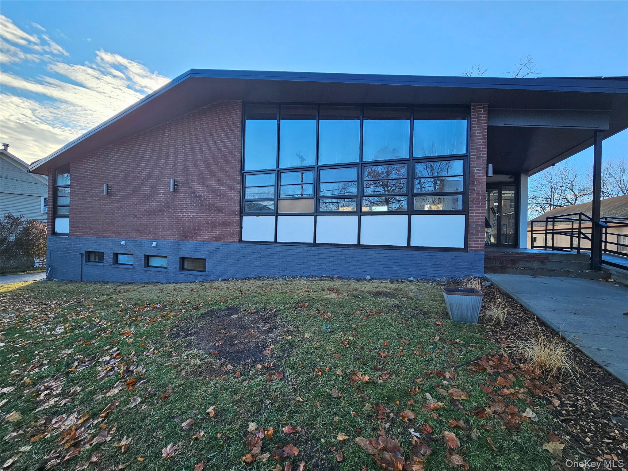 23 West Street, Warwick, NY 10990