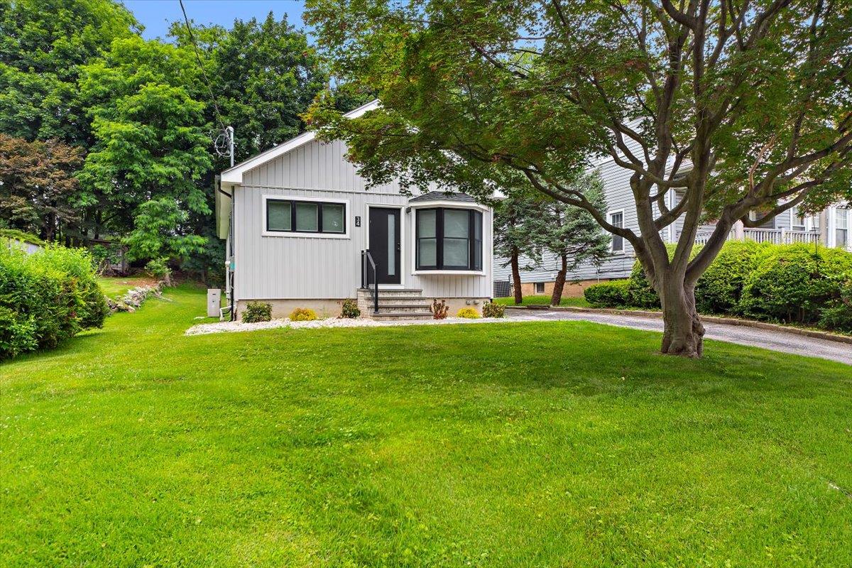 34 Woodside Avenue, Elmsford, NY 10523