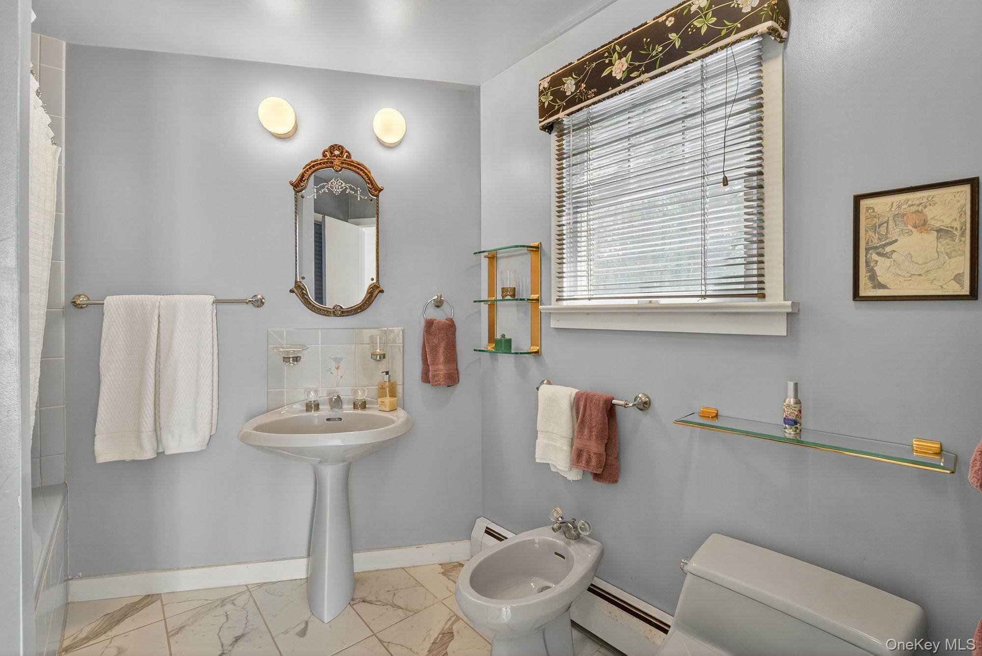 27 Old Wagon Road, Woodstock, NY 12498