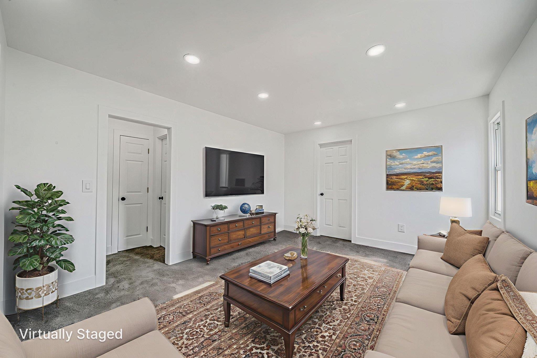 105 Commack Road, North Babylon, NY 11703