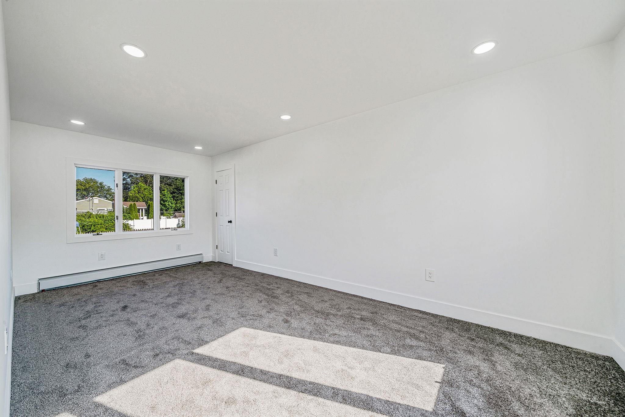 105 Commack Road, North Babylon, NY 11703