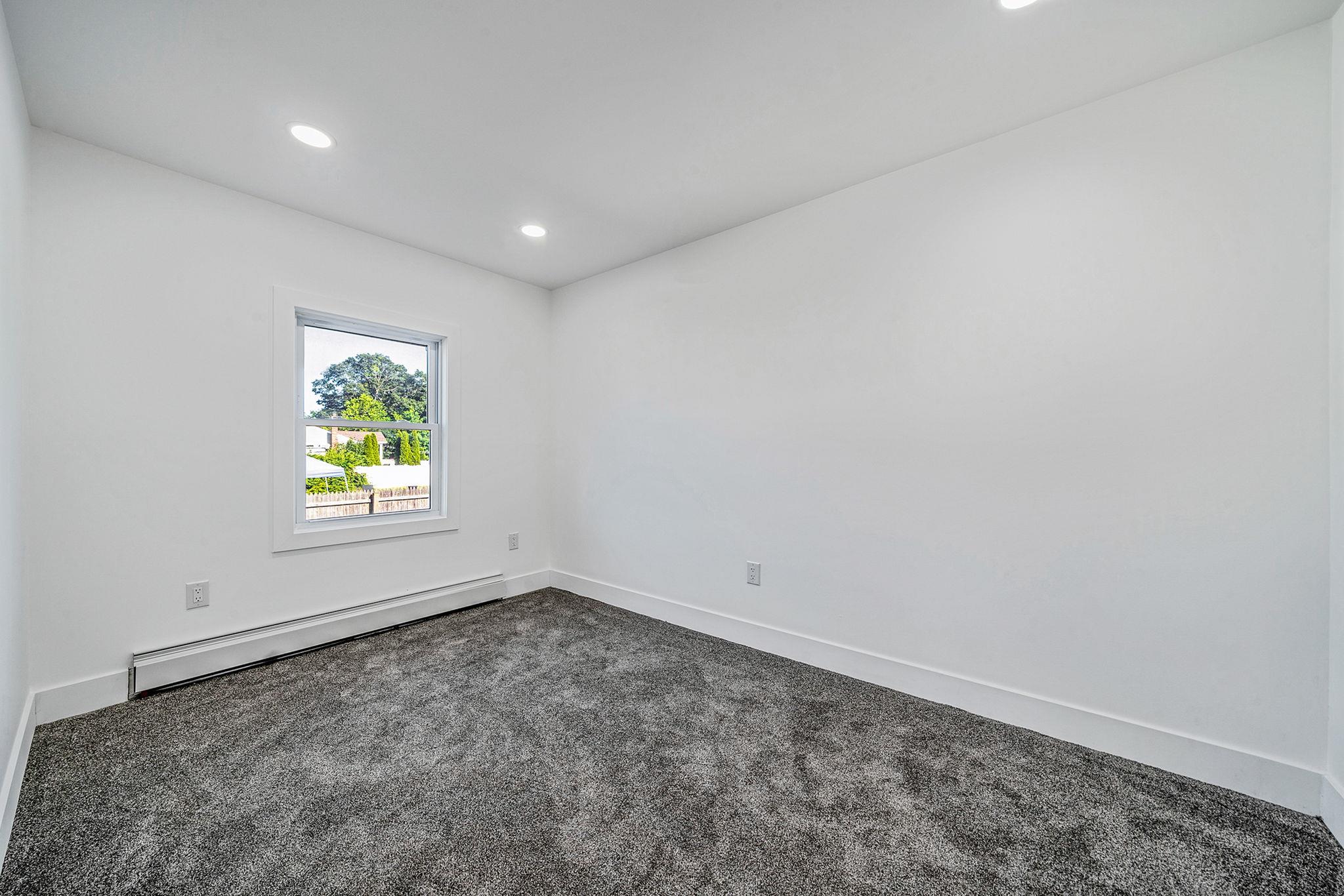 105 Commack Road, North Babylon, NY 11703