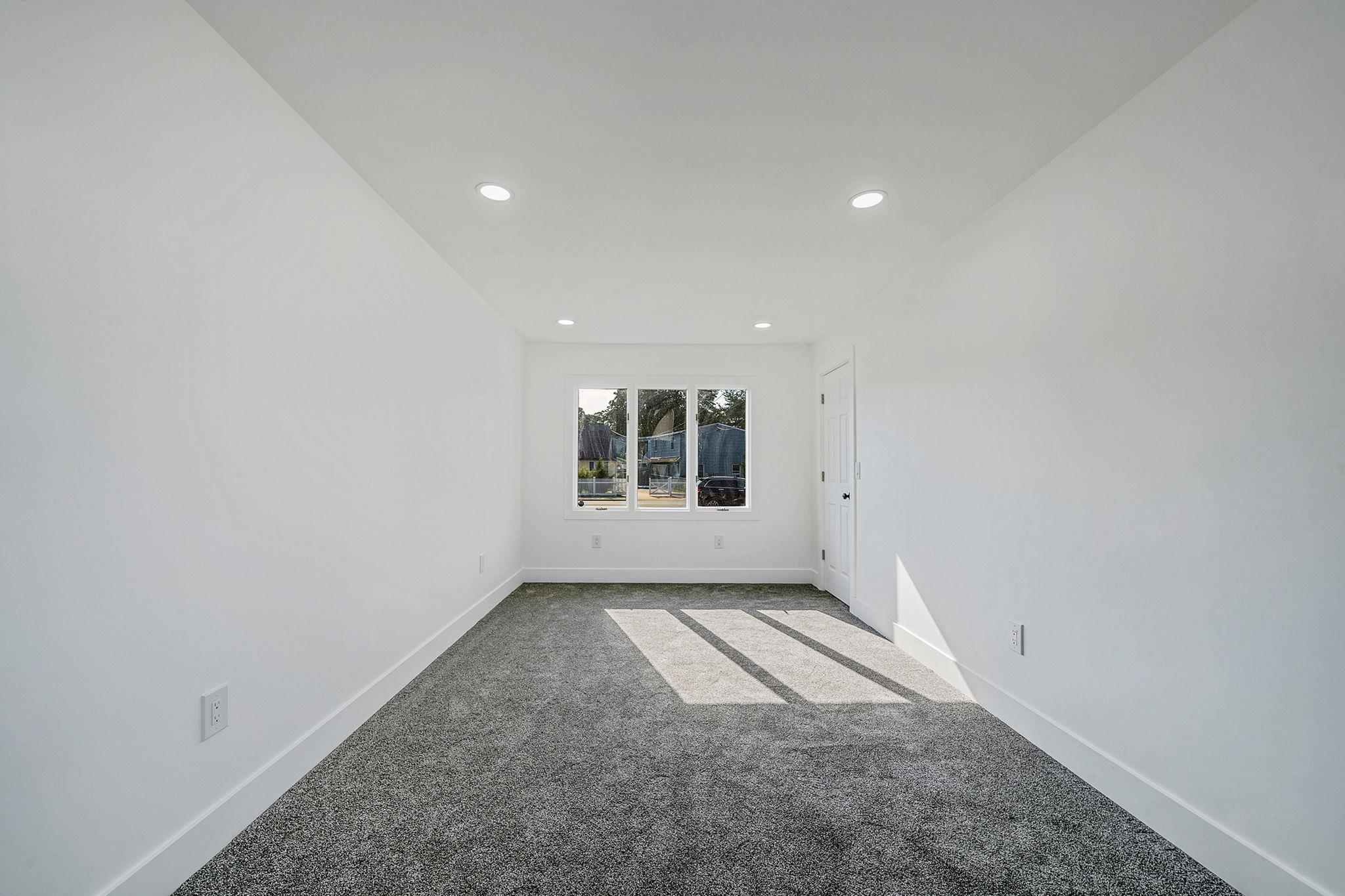 105 Commack Road, North Babylon, NY 11703