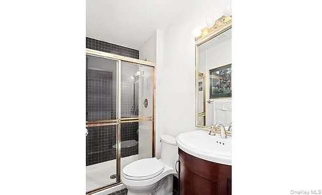 8 W 65th Street # 5A, New York (Manhattan), NY 10023