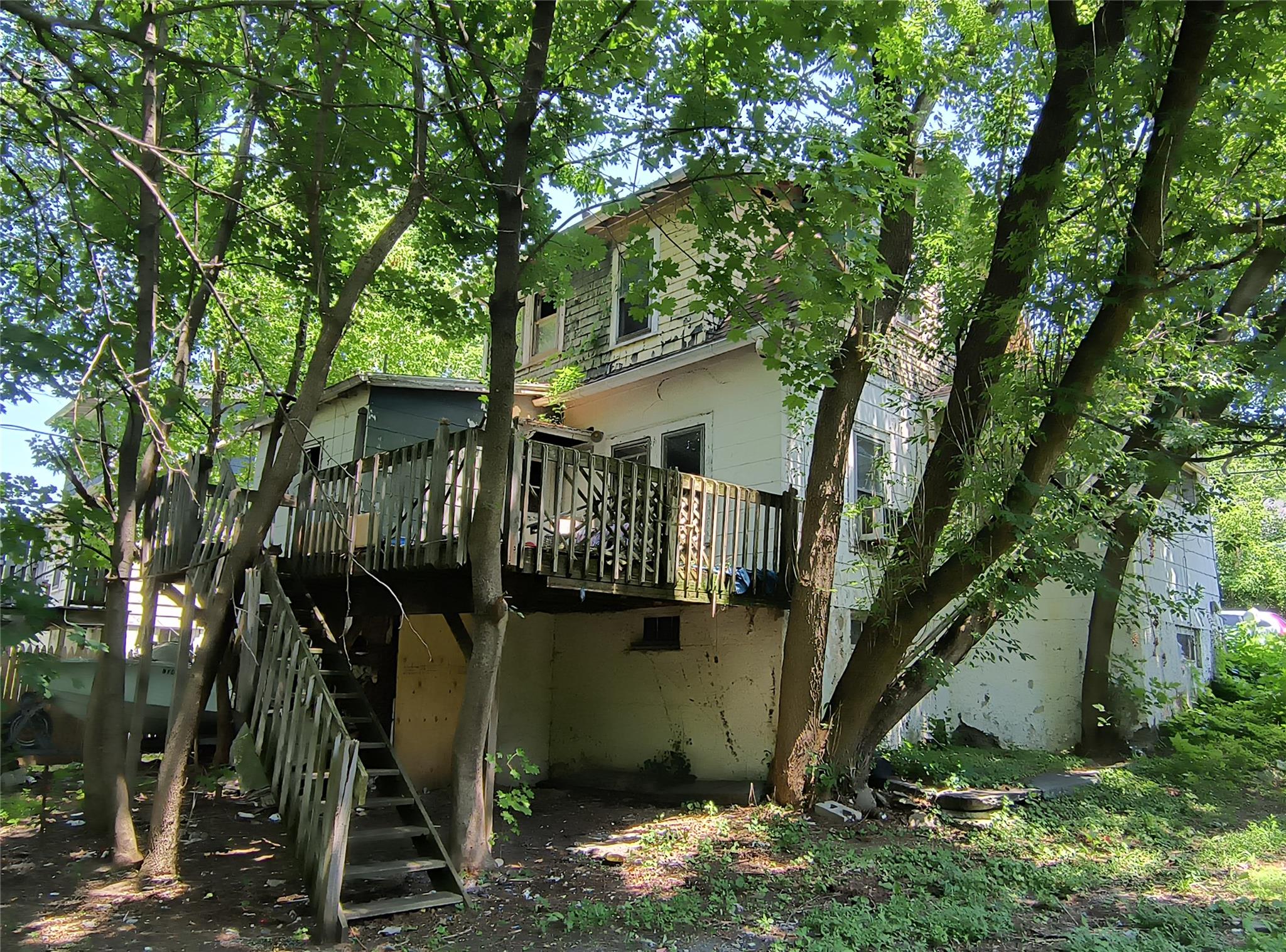 69 North Road, Highland, NY 12528