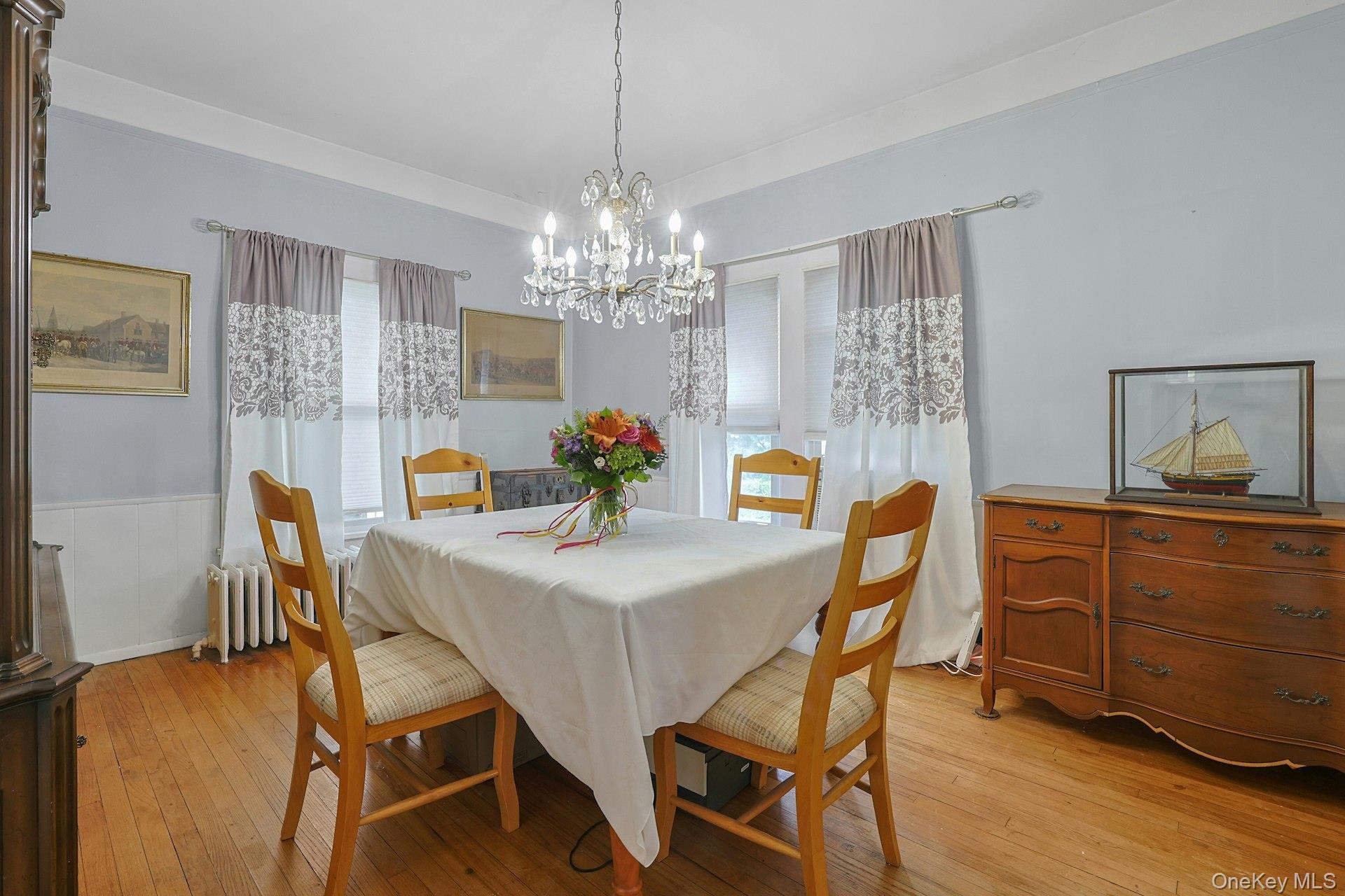 6 Clinton Street, Valhalla, NY 10595