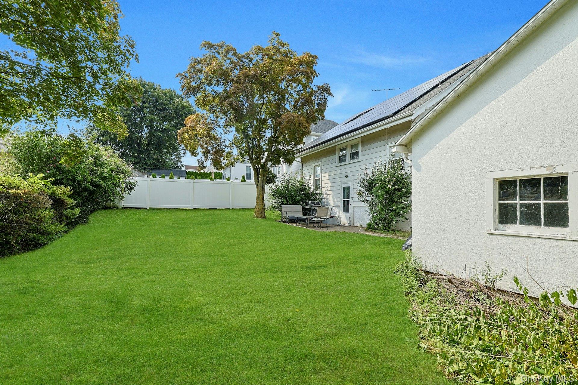 6 Clinton Street, Valhalla, NY 10595