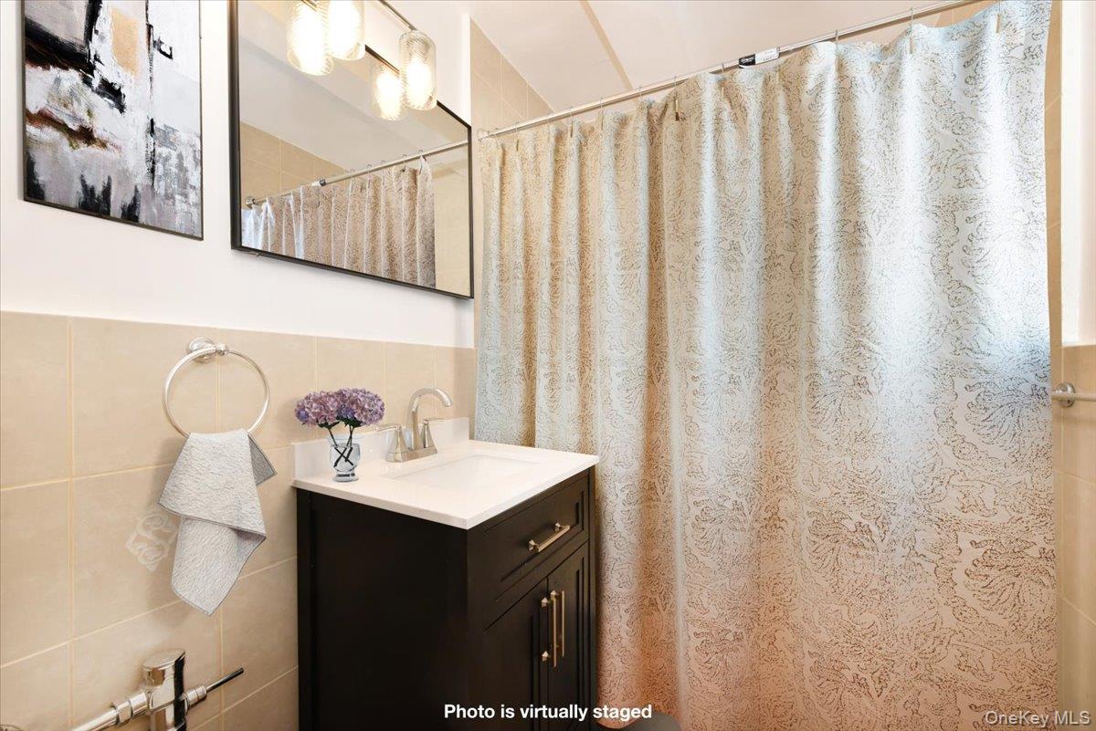 400 E 17th Street # 600, Brooklyn, NY 11226