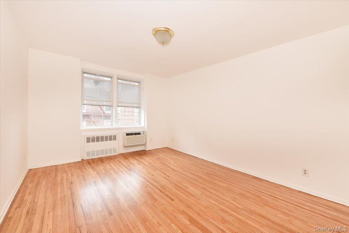 400 E 17th Street # 600, Brooklyn, NY 11226