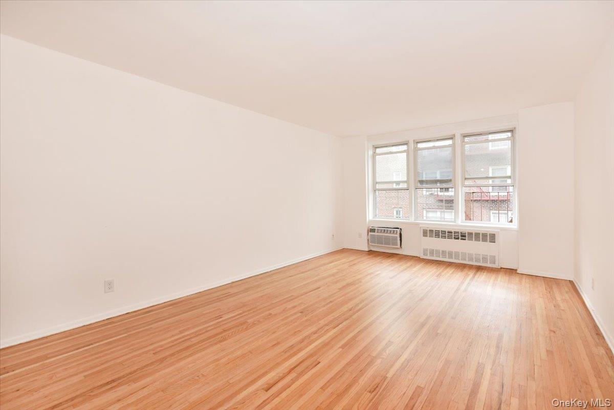 400 E 17th Street # 600, Brooklyn, NY 11226